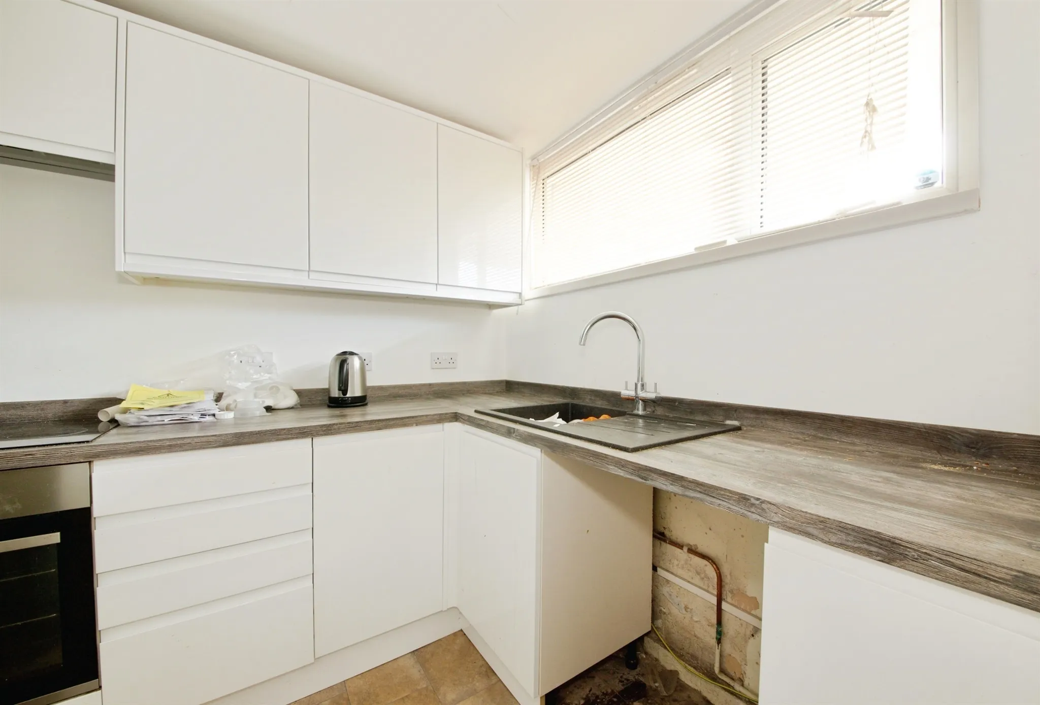 1 bed Ground Flat