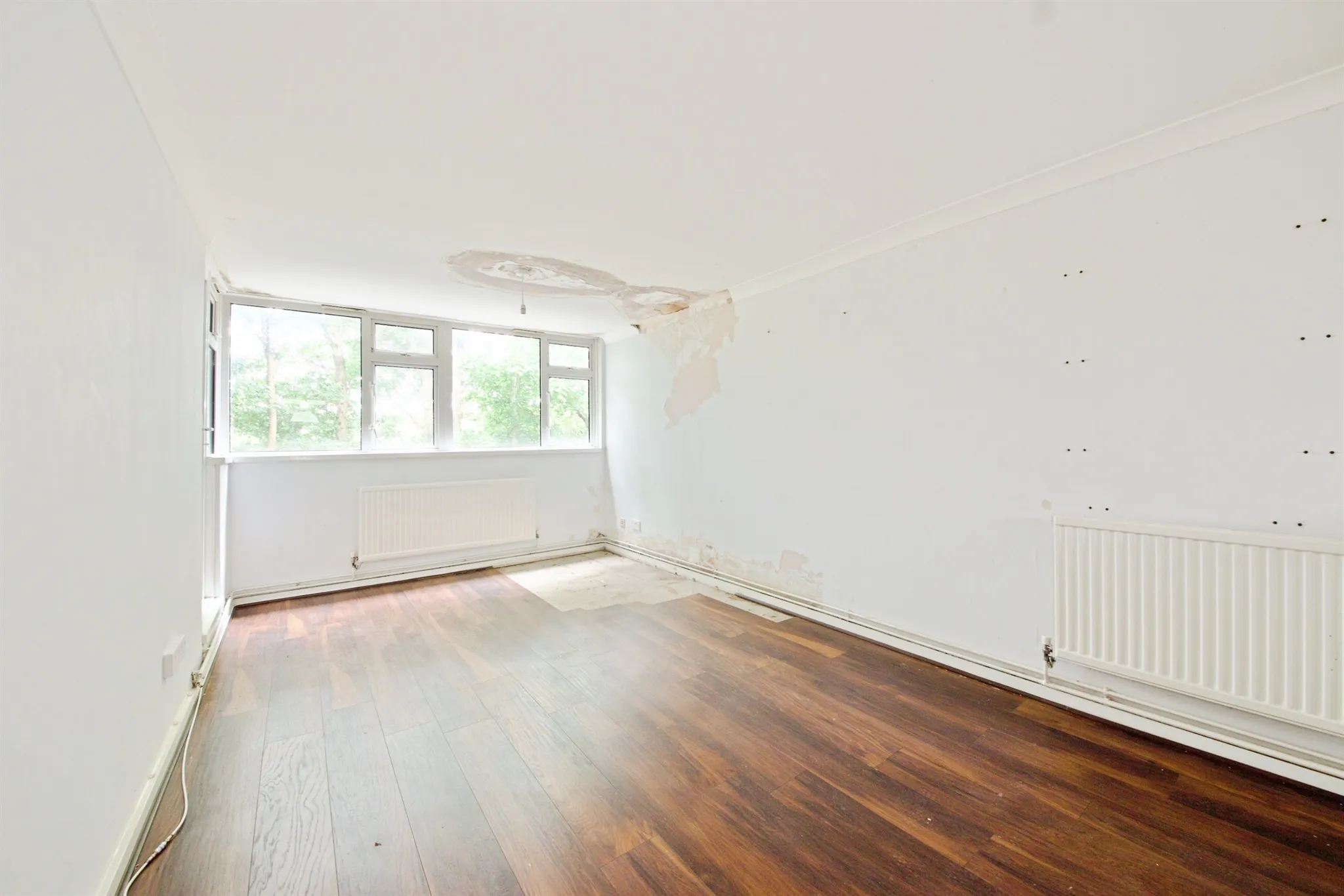 1 bed Ground Flat