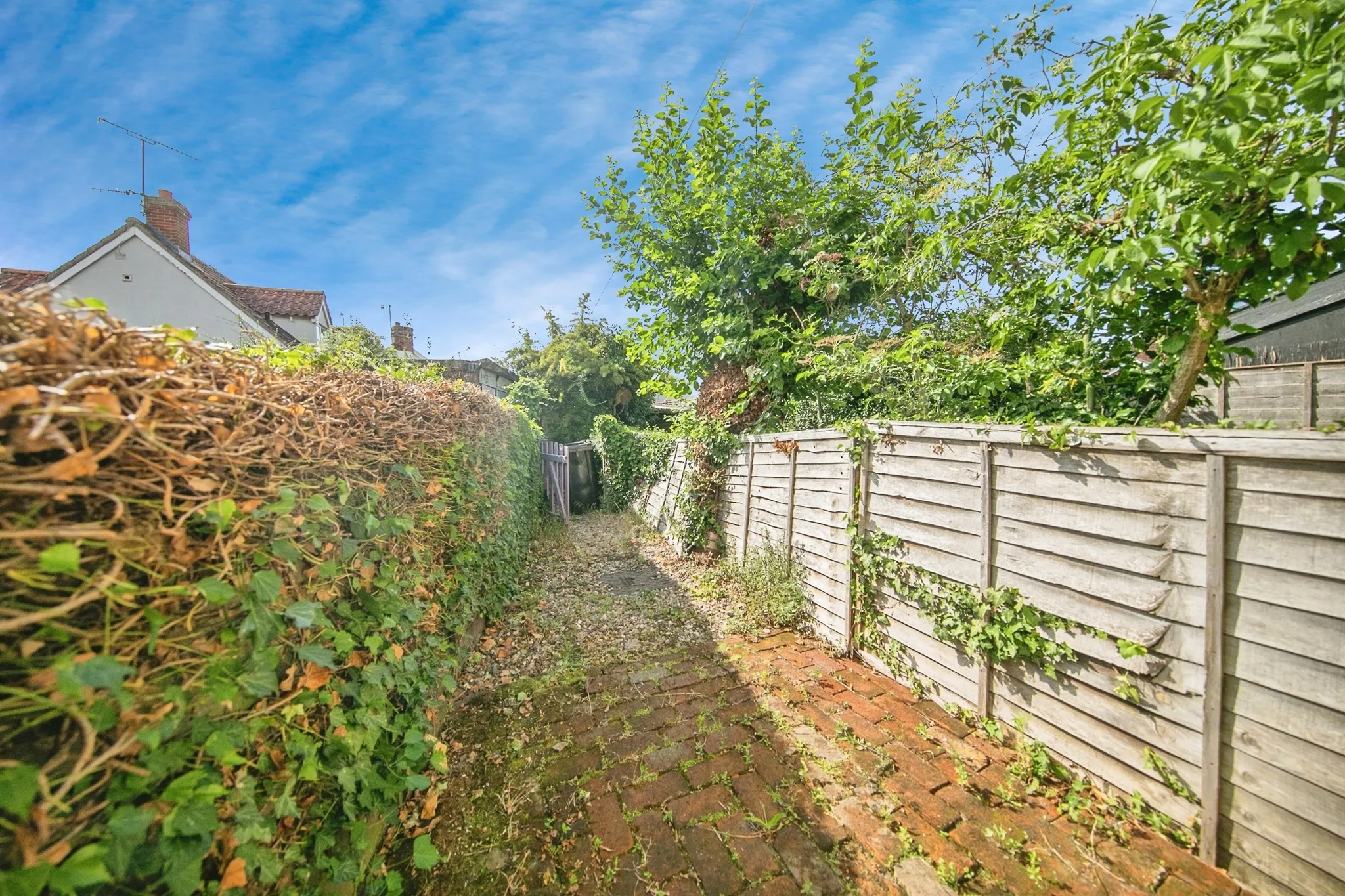 2 bed Terraced