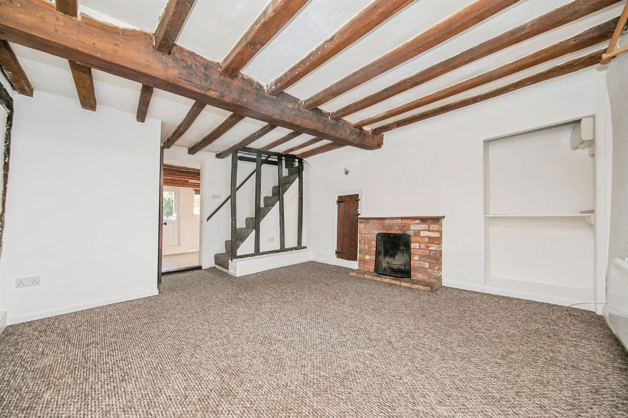 2 bed Terraced