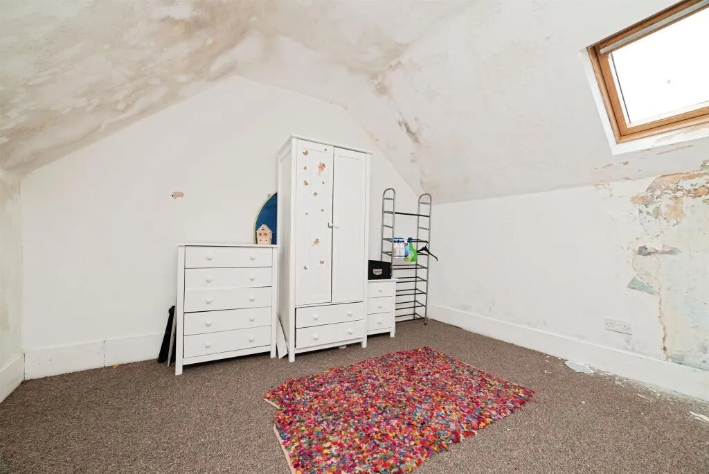 2 bed Terraced