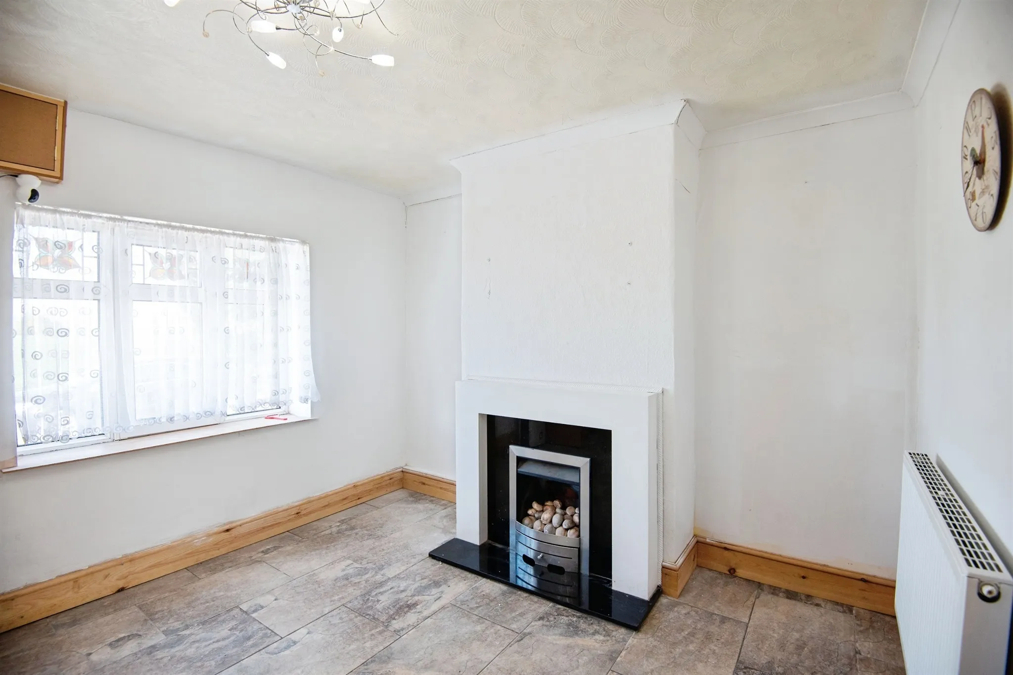 2 bed End of Terrace