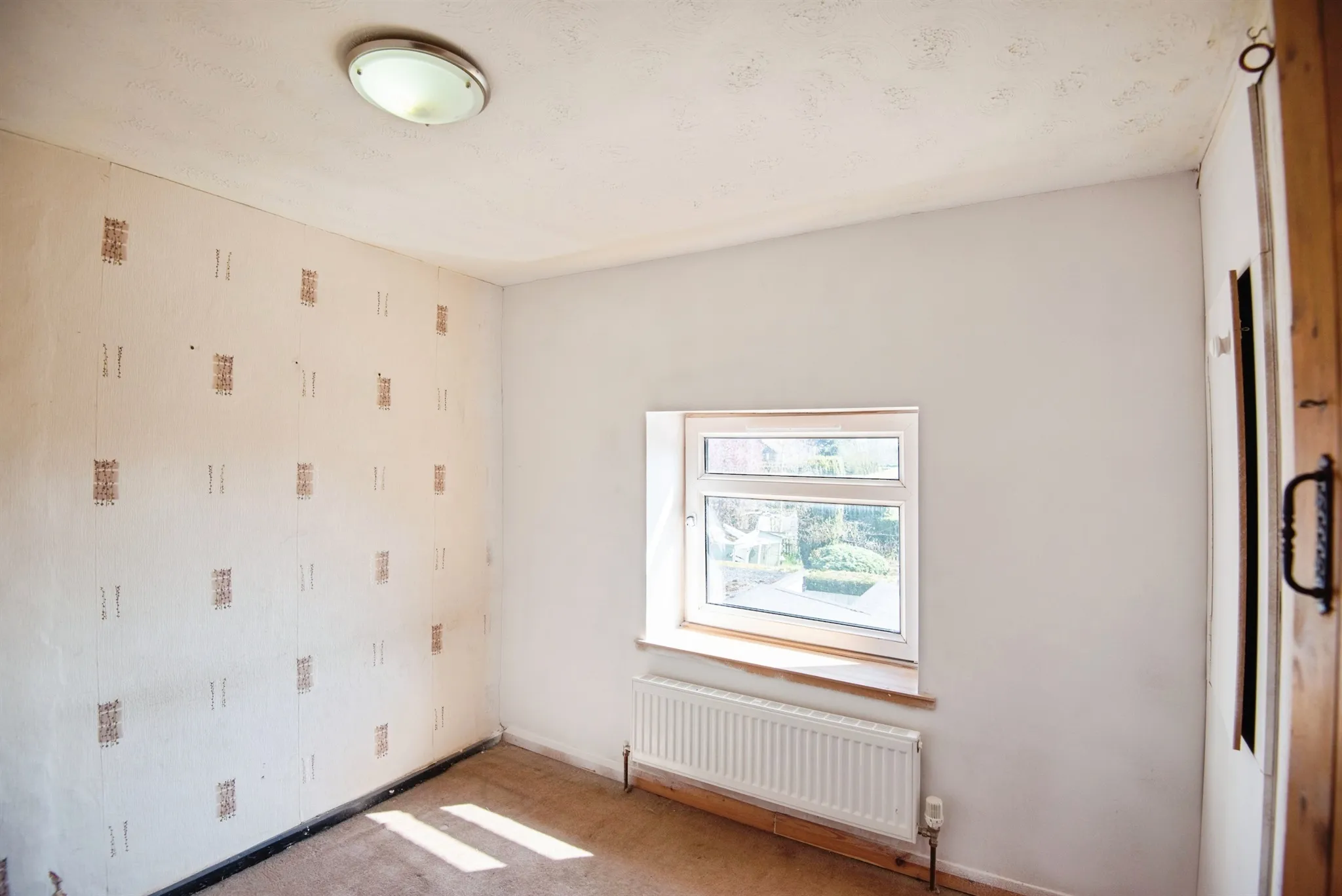 2 bed End of Terrace