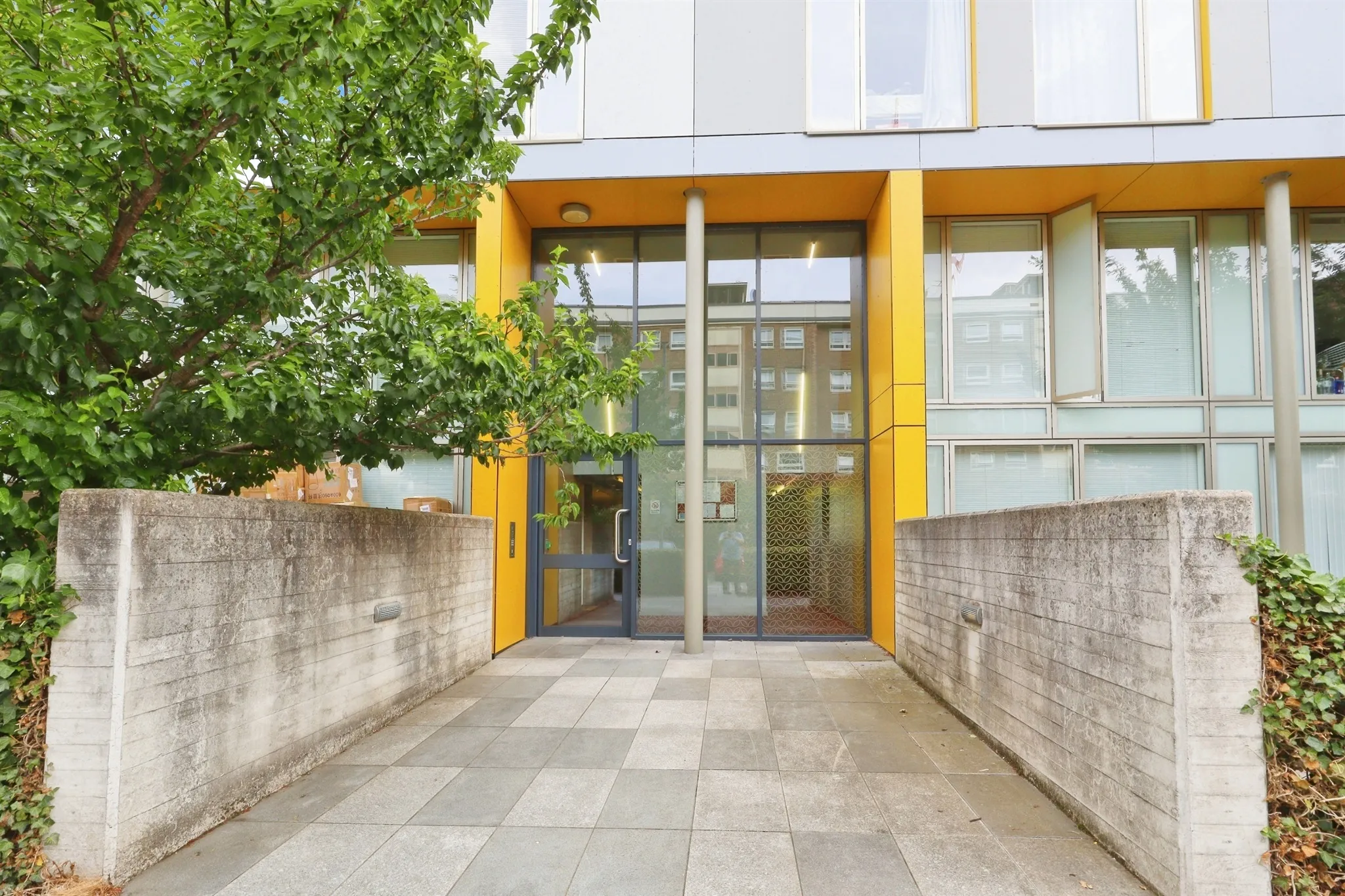 2 bed Apartment