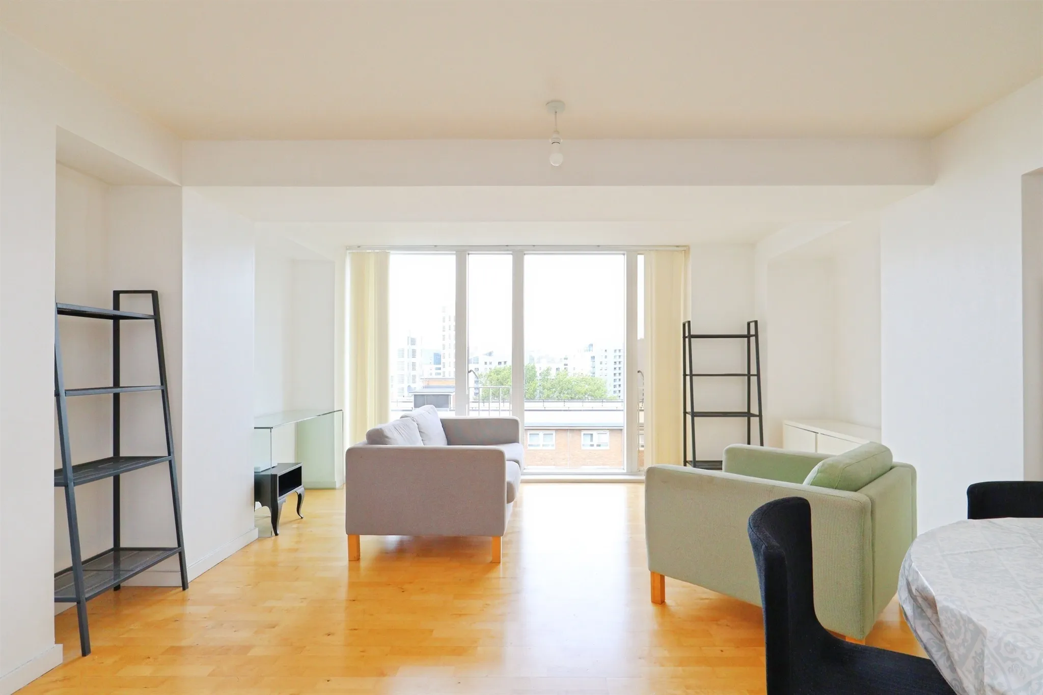 2 bed Apartment