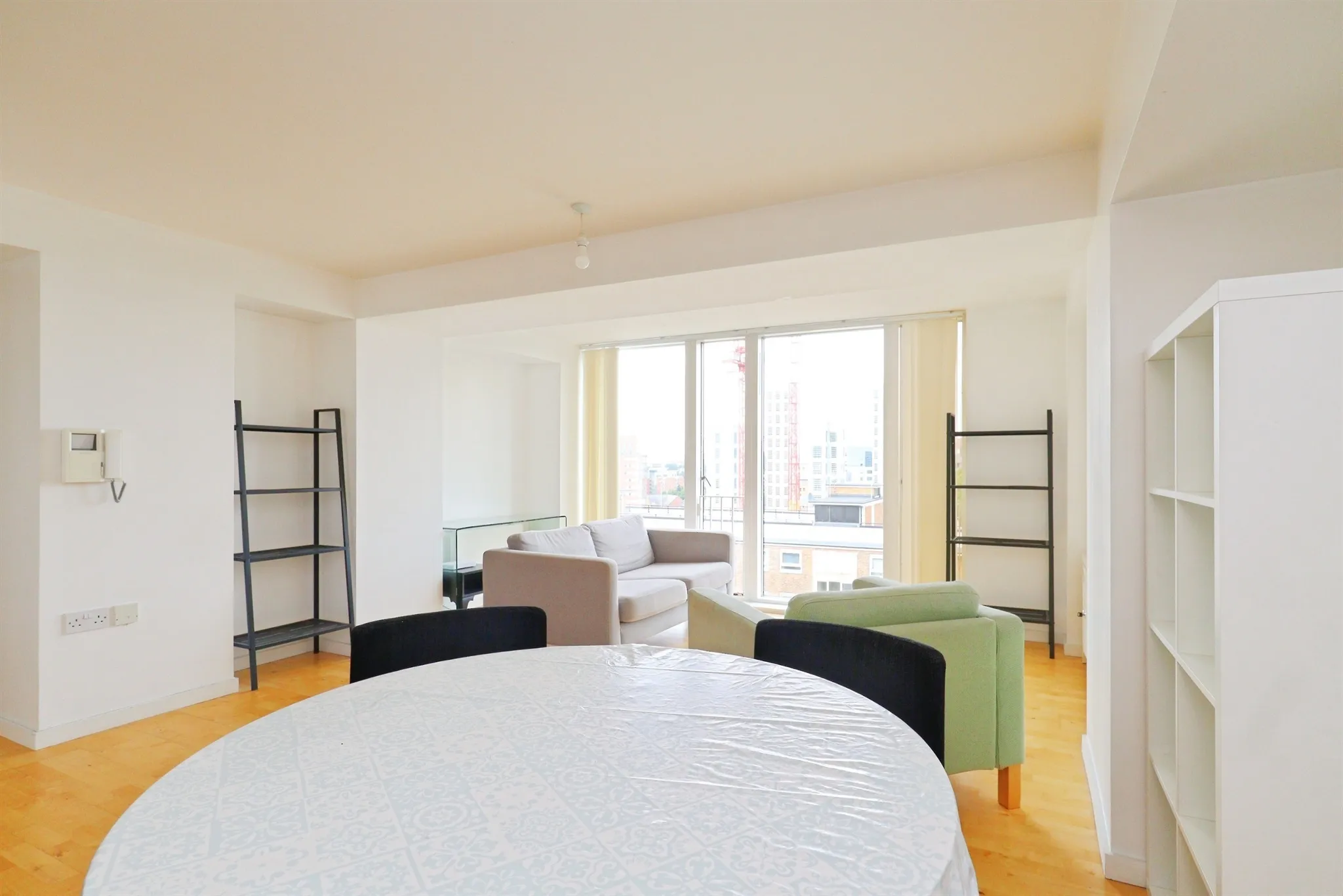 2 bed Apartment