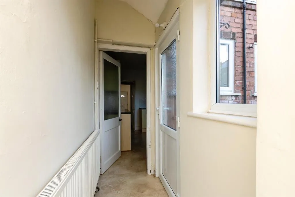 2 bed Semi-Detached