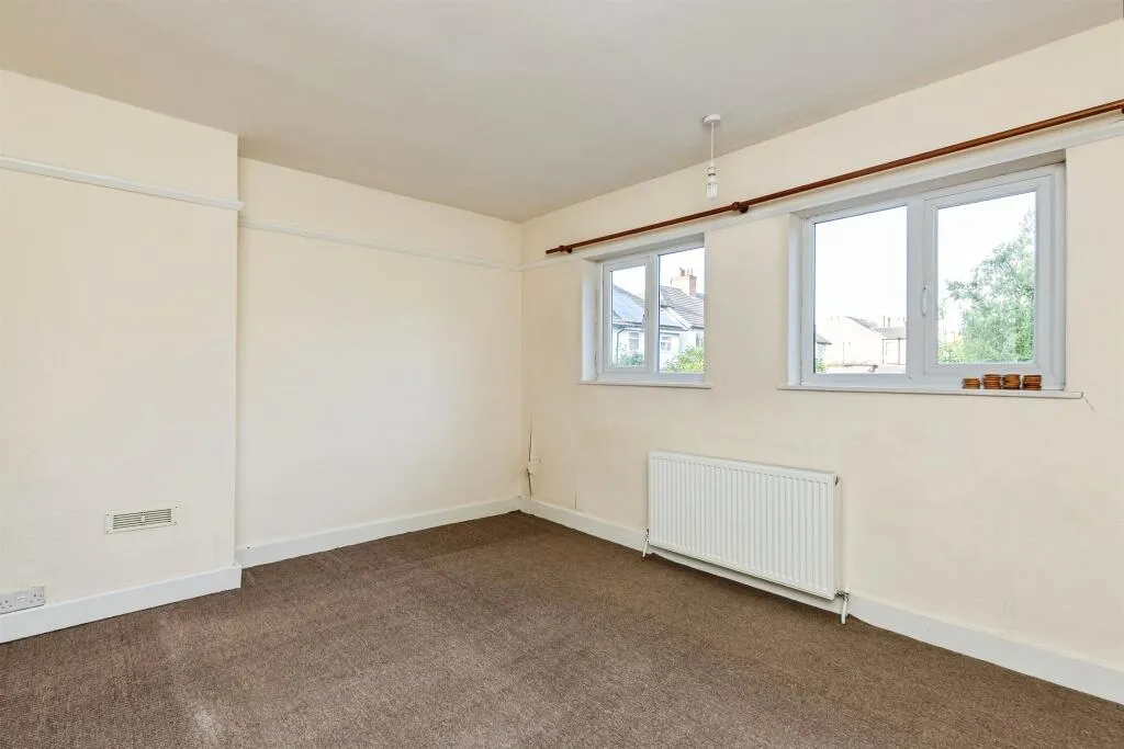 2 bed Semi-Detached