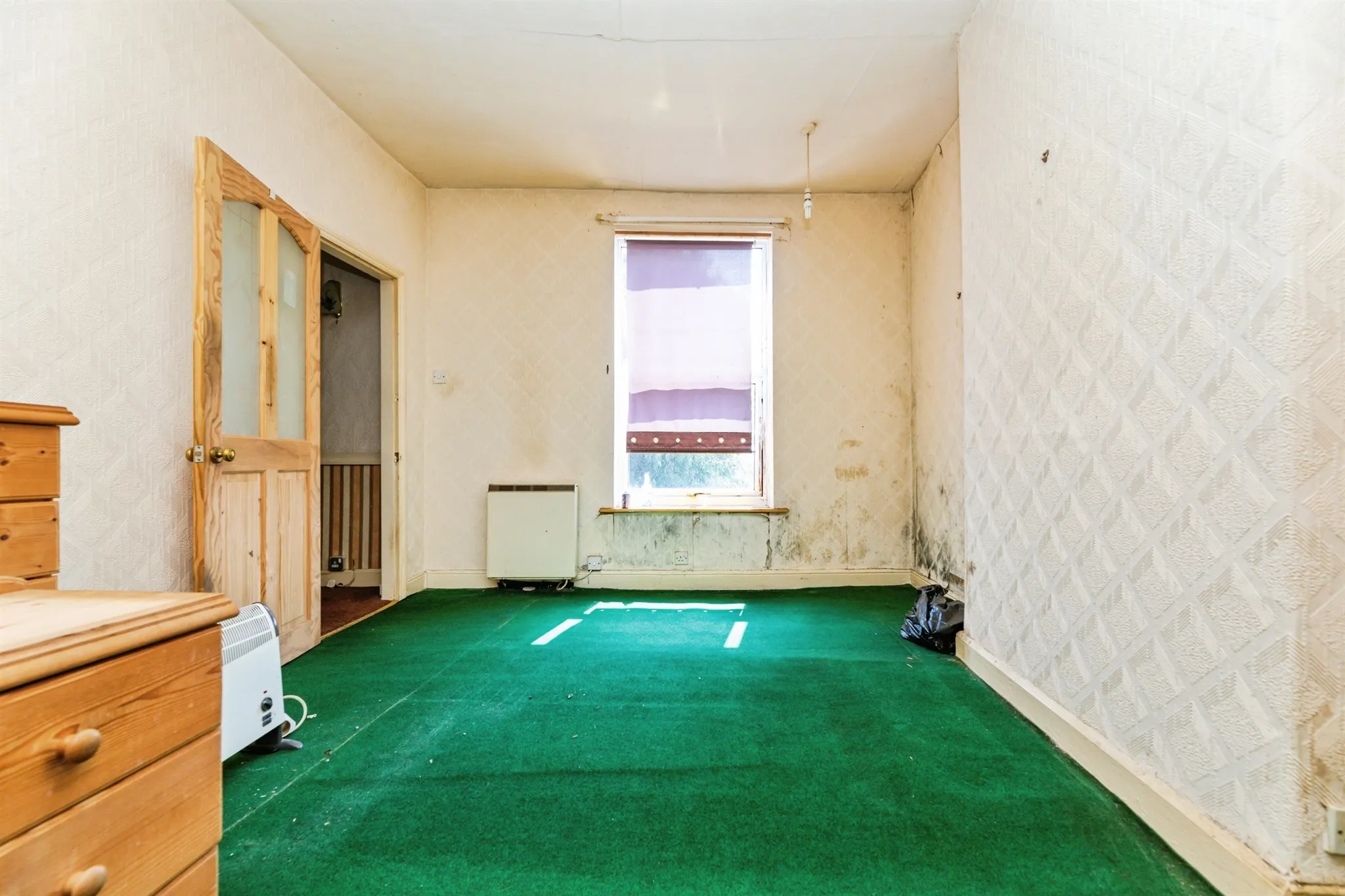 3 bed End of Terrace