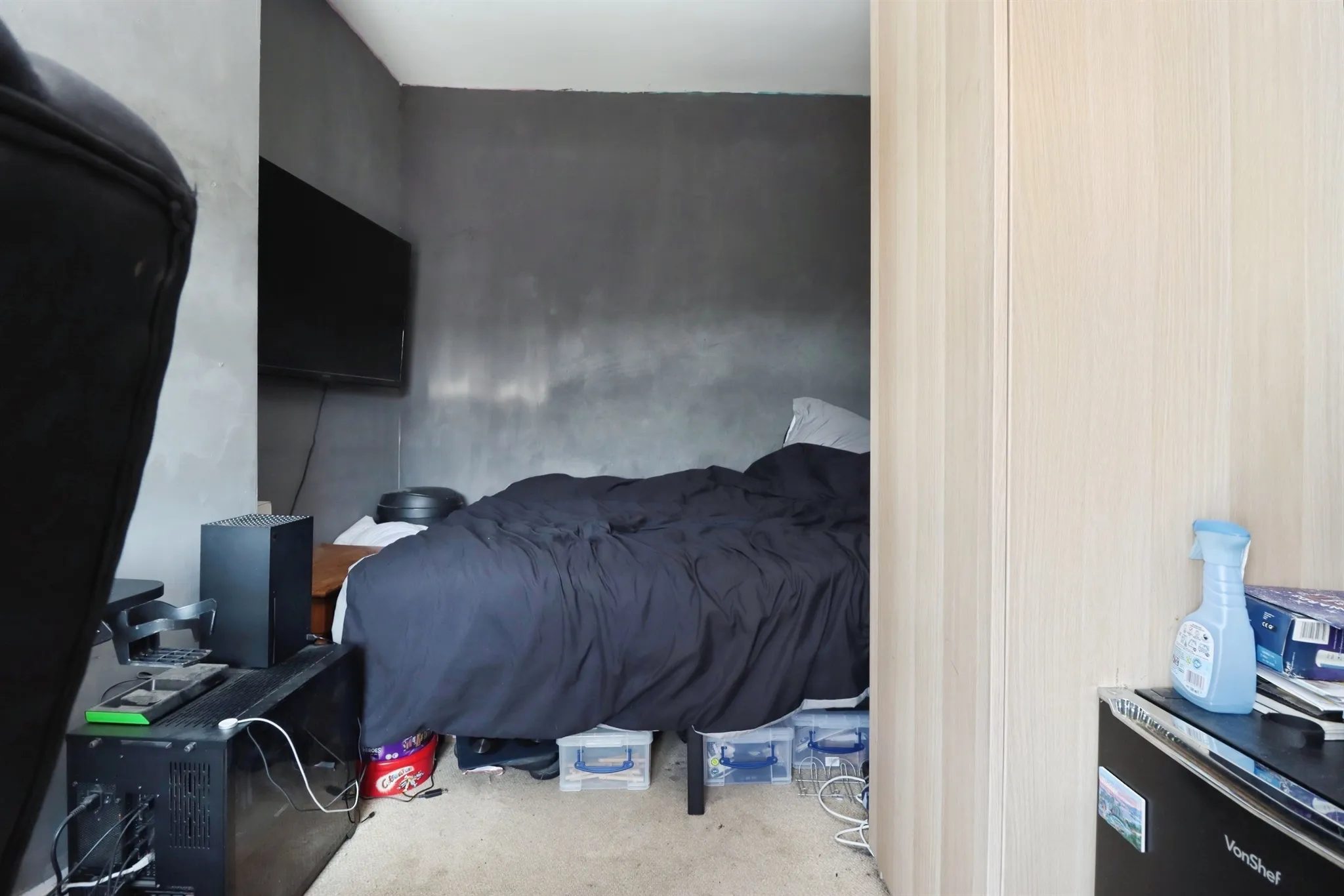 4 bed Terraced