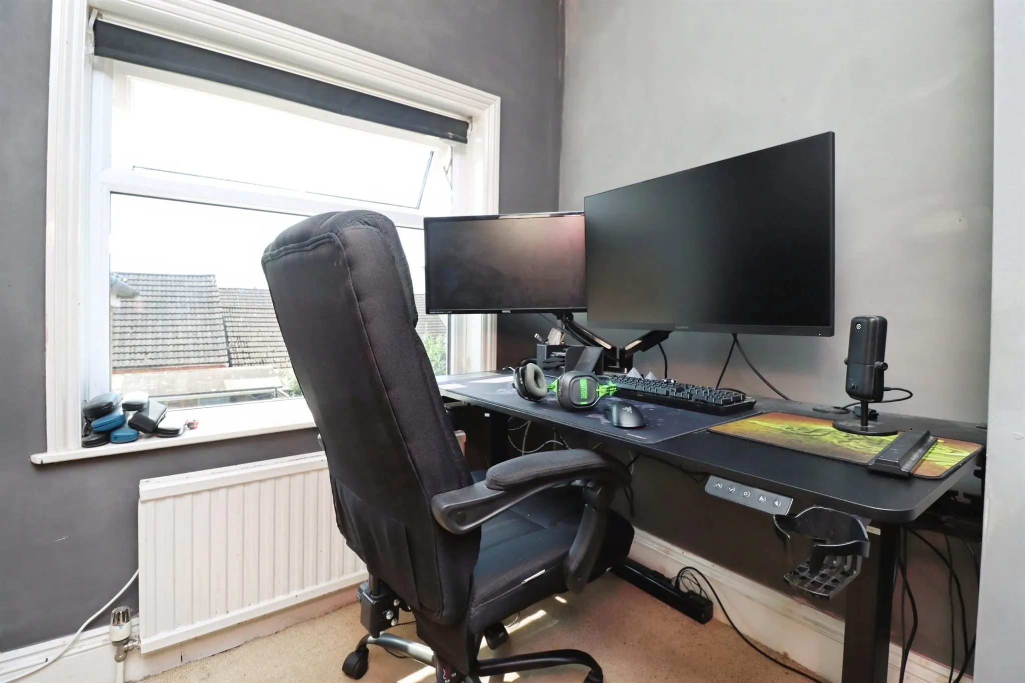 4 bed Terraced