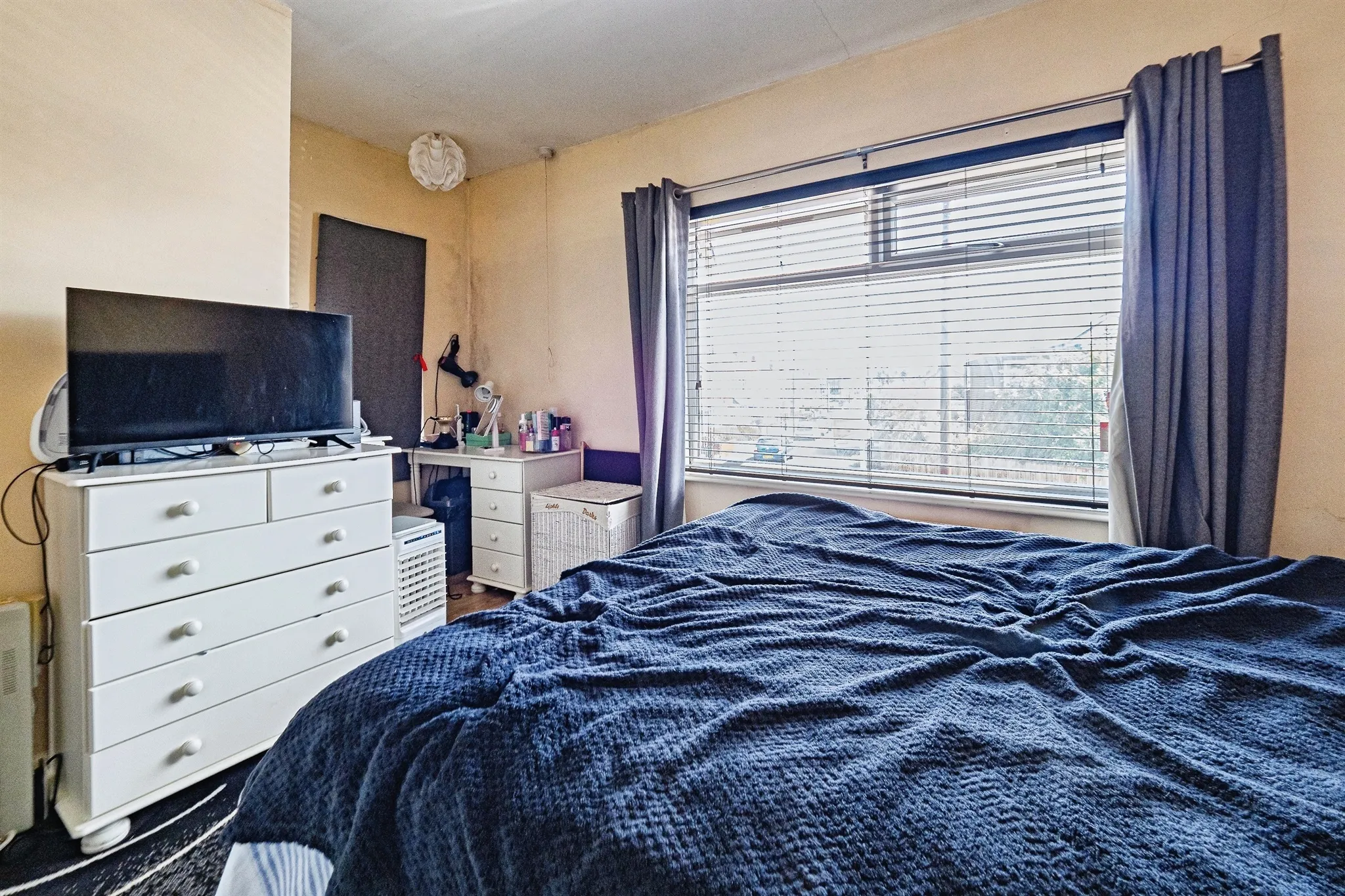 2 bed Semi-Detached