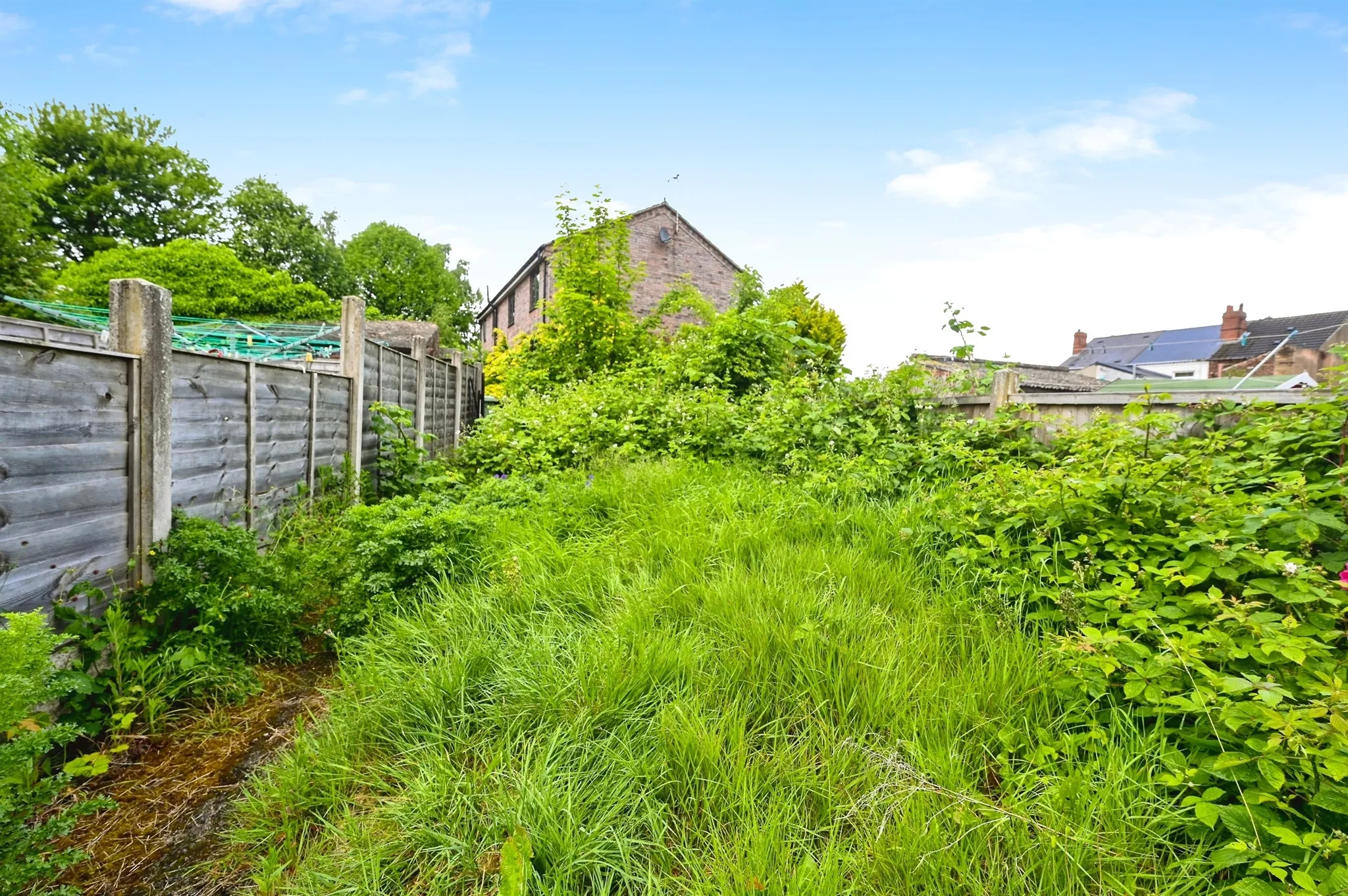 2 bed Terraced