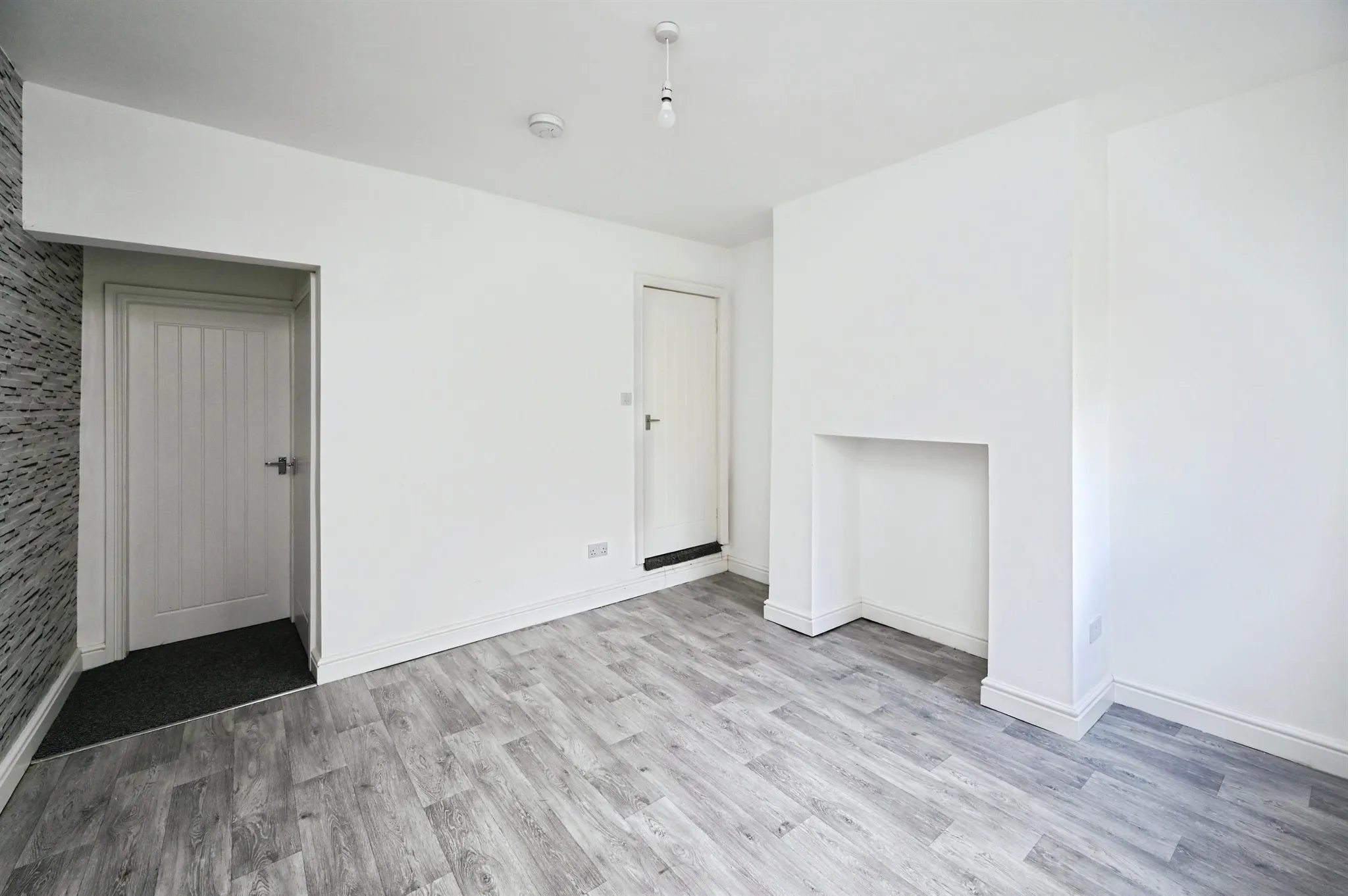 2 bed Terraced