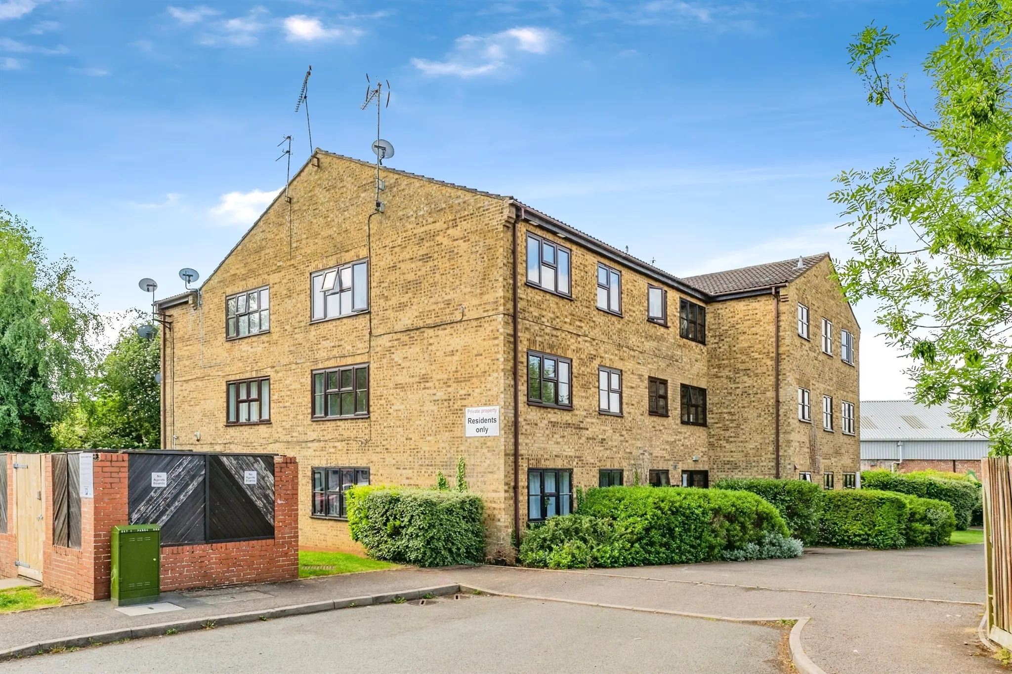 2 bed Apartment