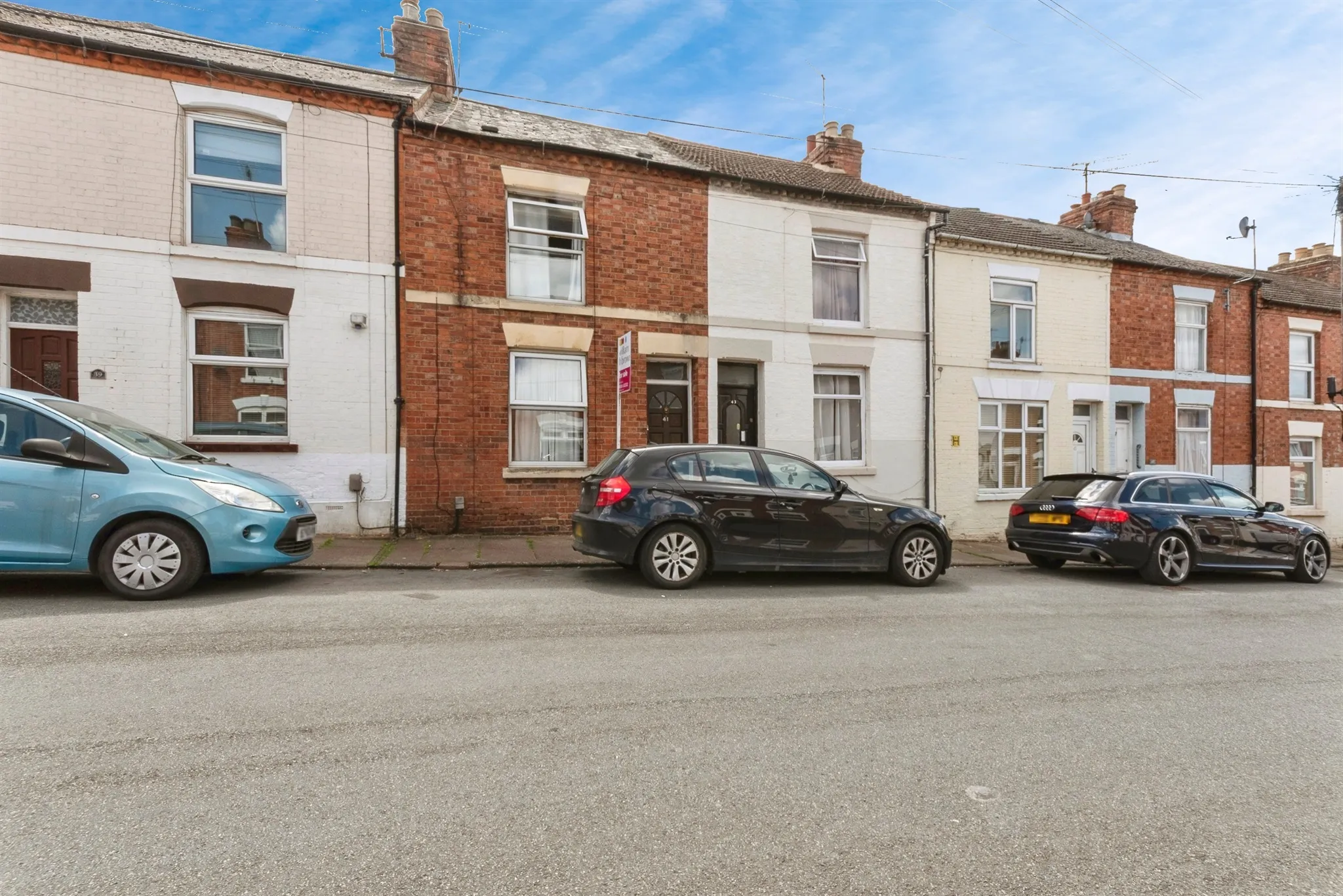 2 bed House