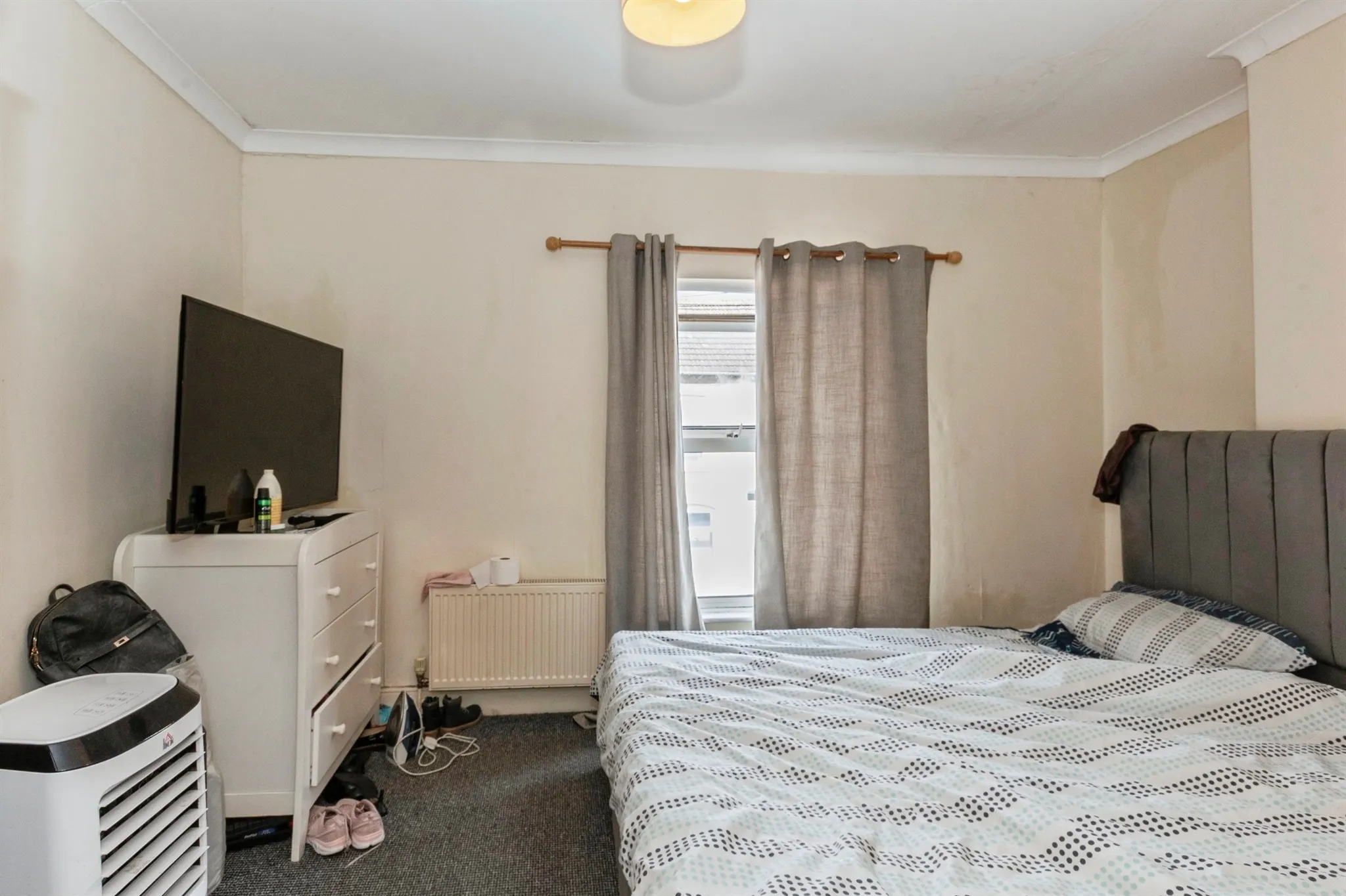 2 bed House