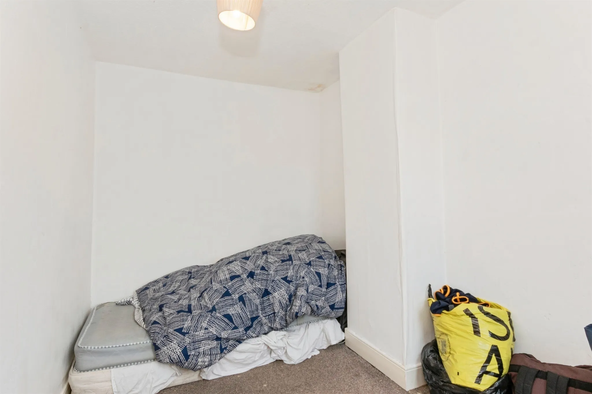 2 bed House