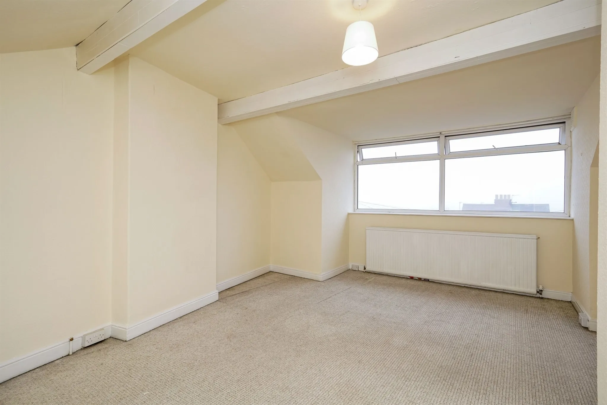 2 bed End of Terrace