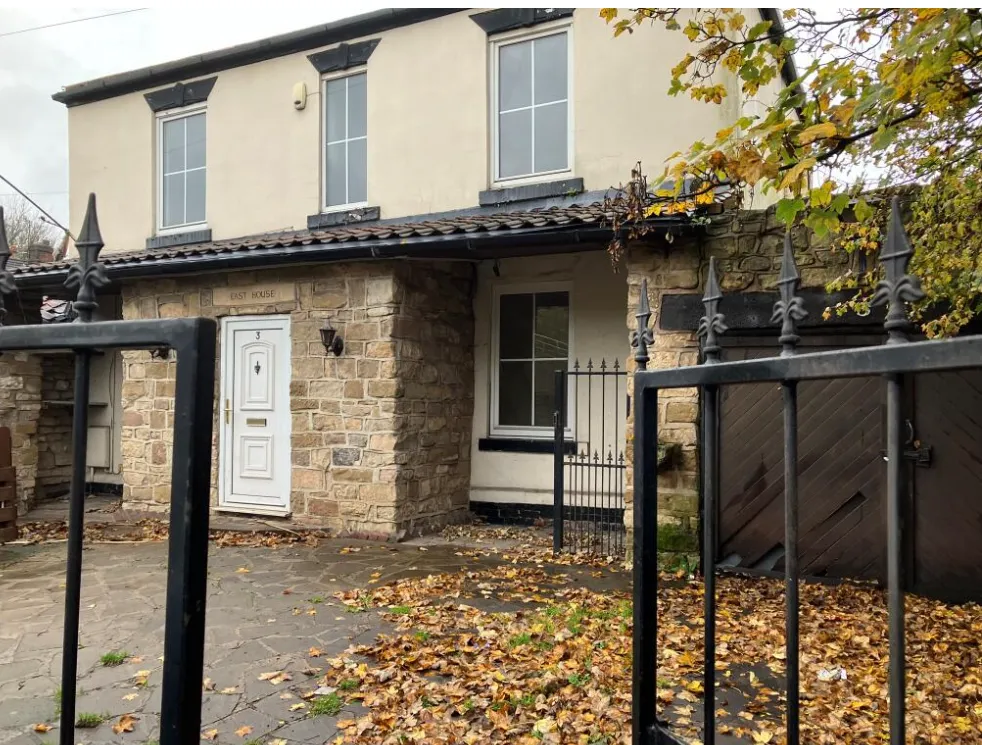 4 bed Detached