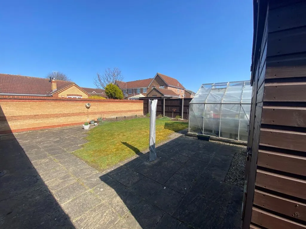 2 bed Detached