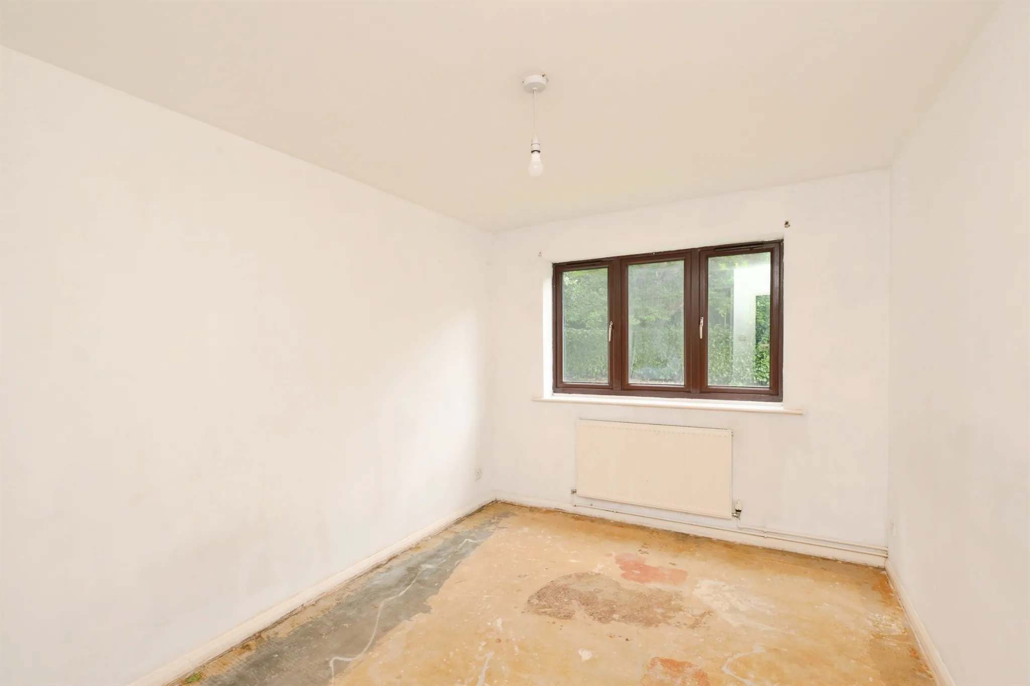 1 bed Ground Flat