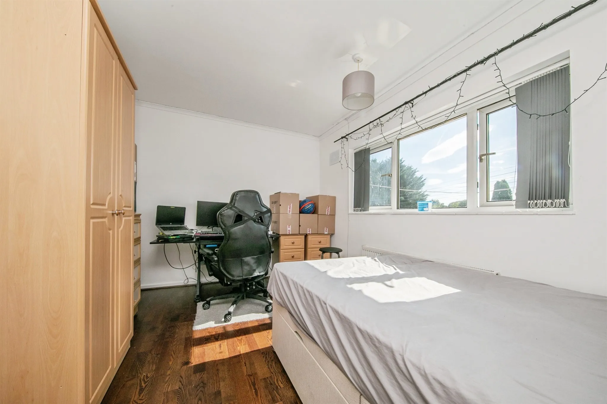 3 bed Semi-Detached