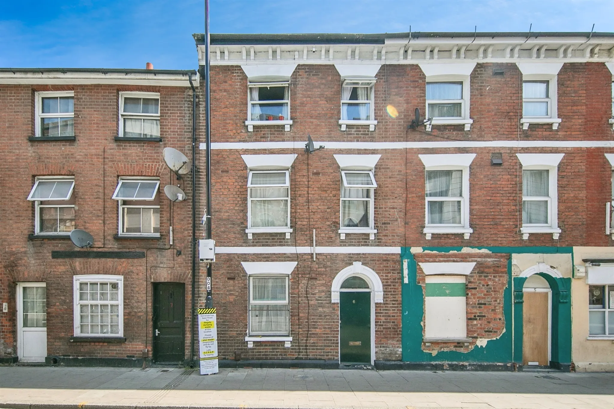 5 bed Semi-Detached