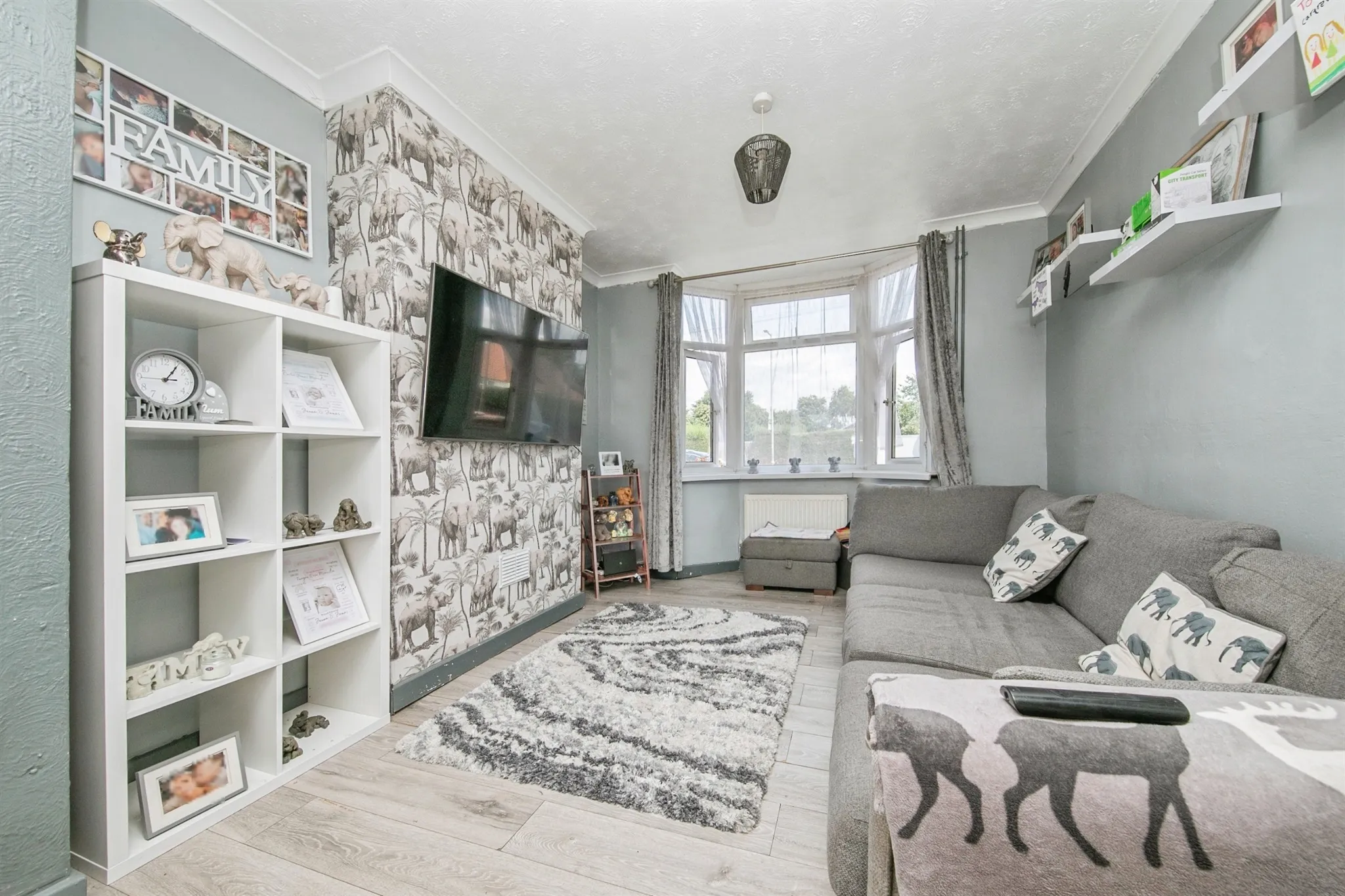 3 bed Semi-Detached