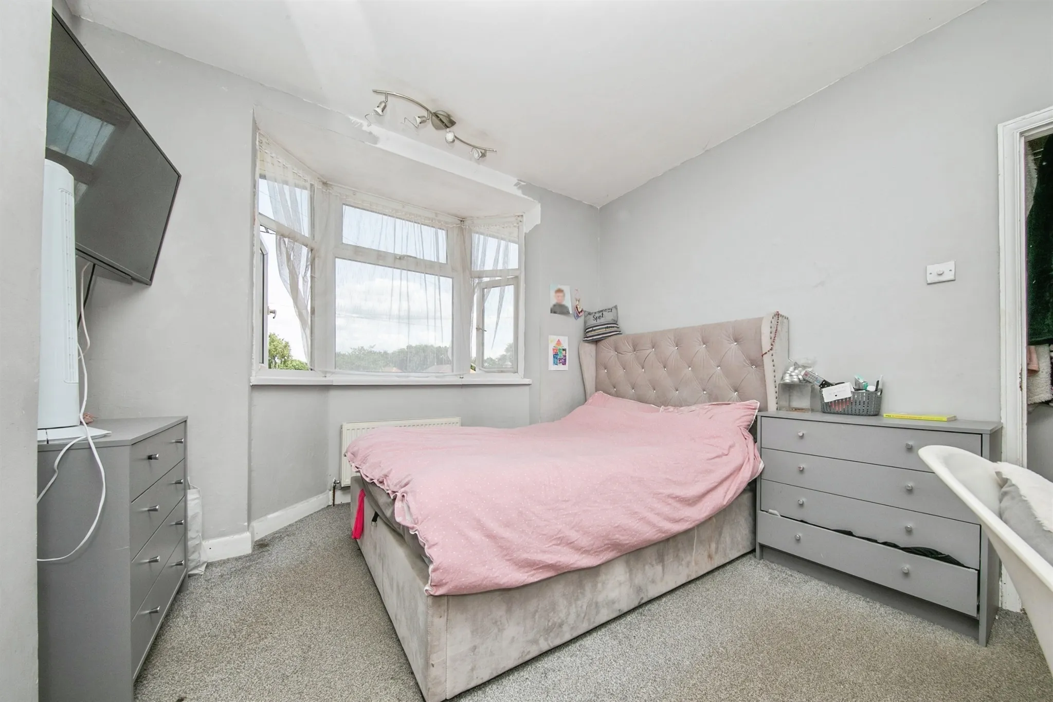 3 bed Semi-Detached