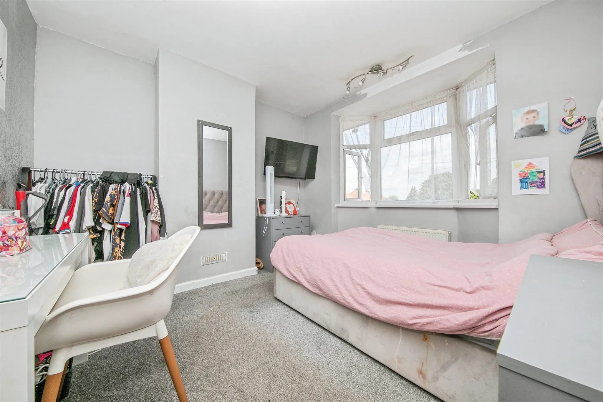 3 bed Semi-Detached