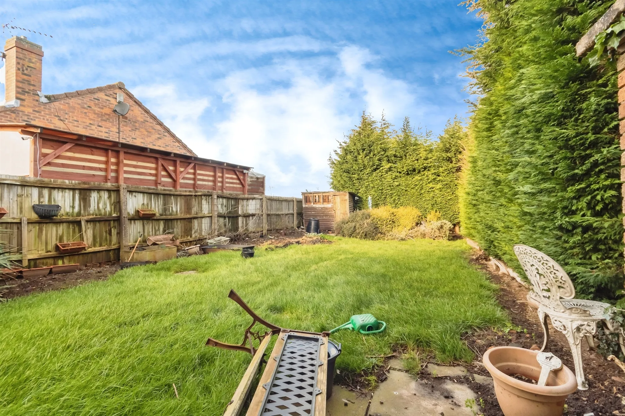 3 bed End of Terrace