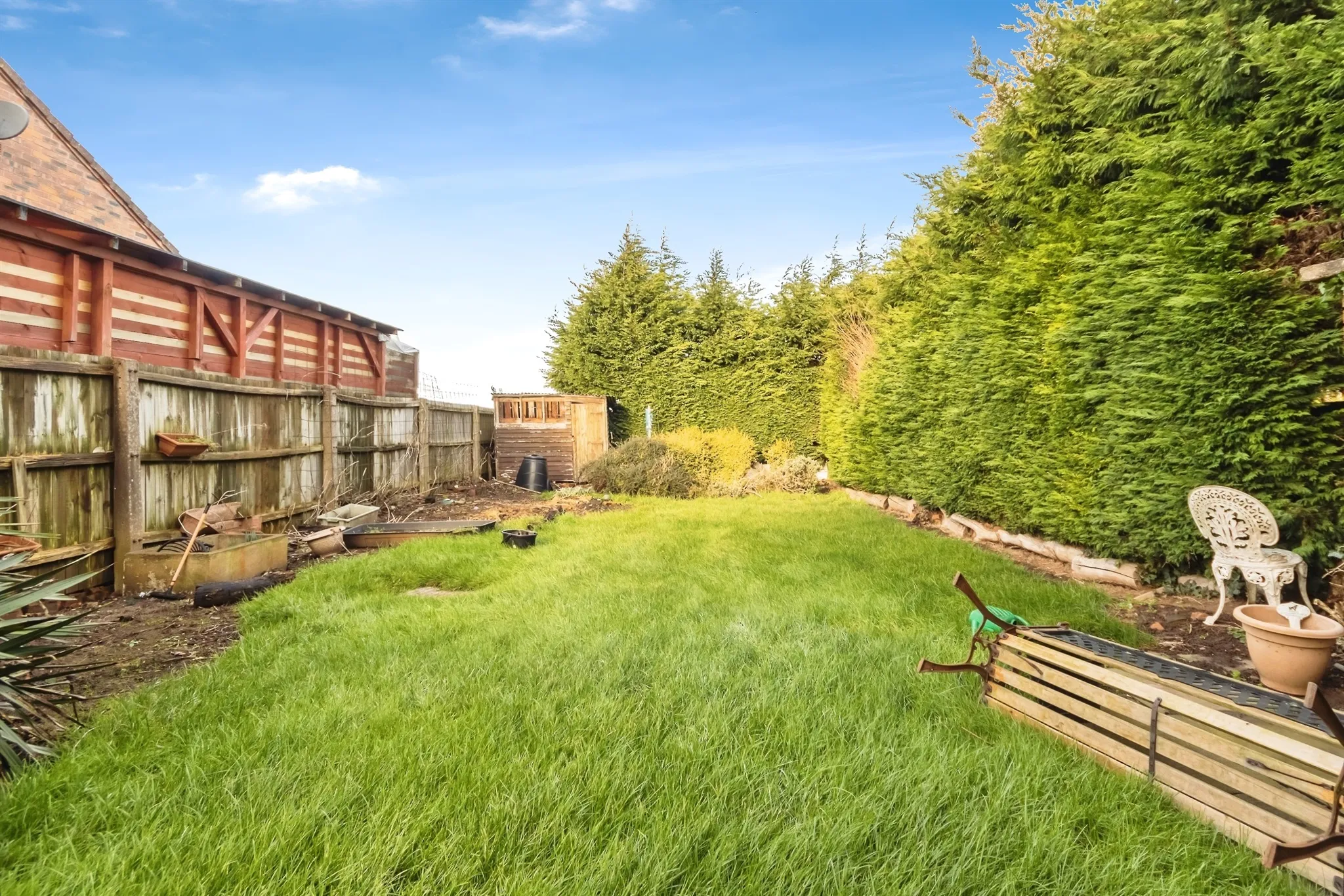 3 bed End of Terrace