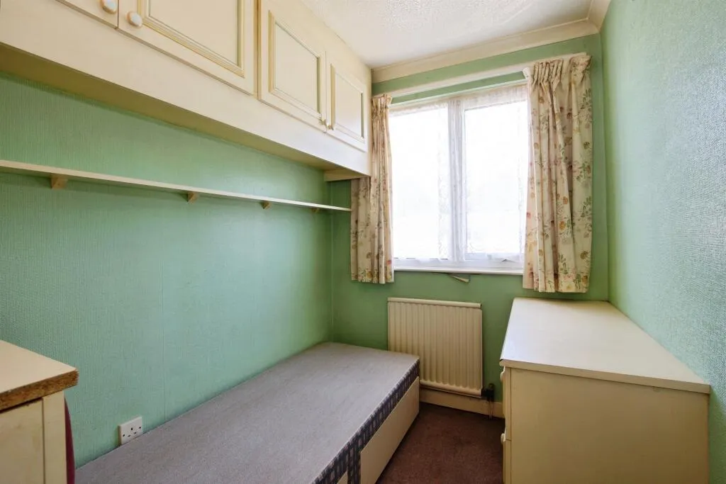 3 bed Semi-Detached