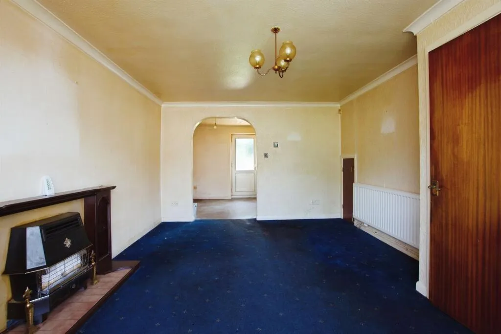 3 bed Semi-Detached
