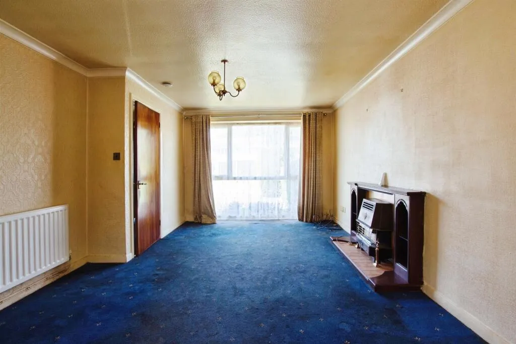 3 bed Semi-Detached