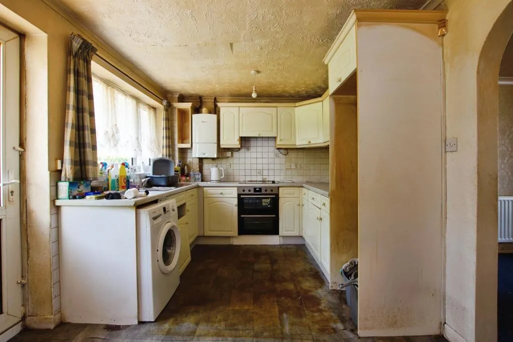 3 bed Semi-Detached