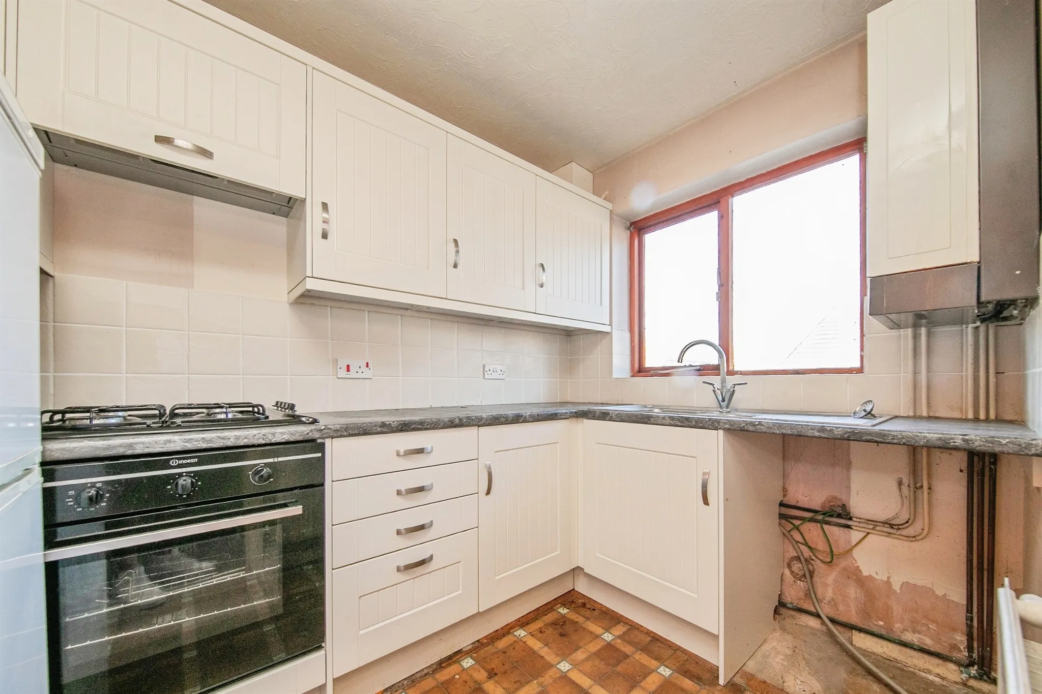 2 bed Semi-Detached