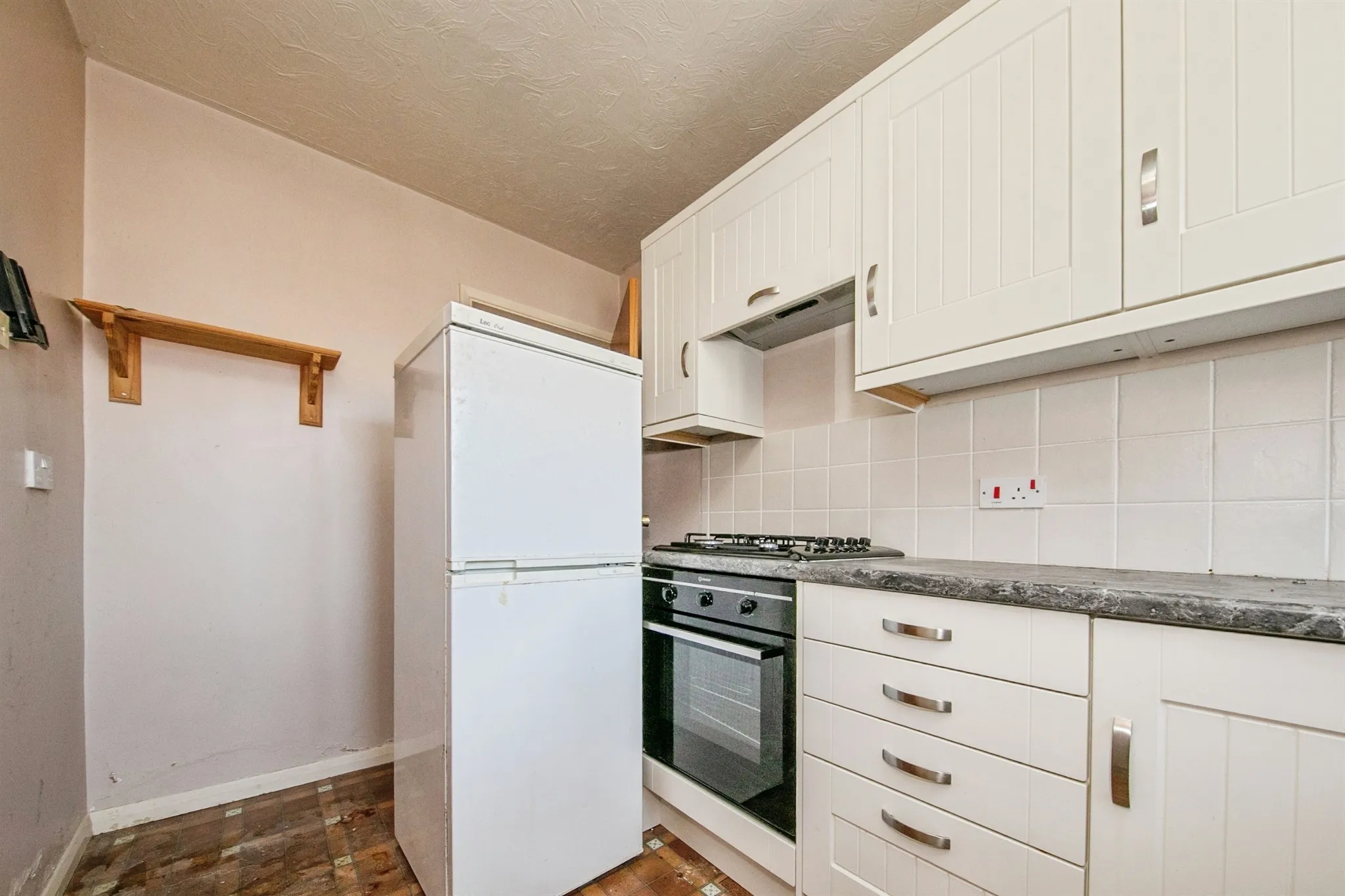 2 bed Semi-Detached