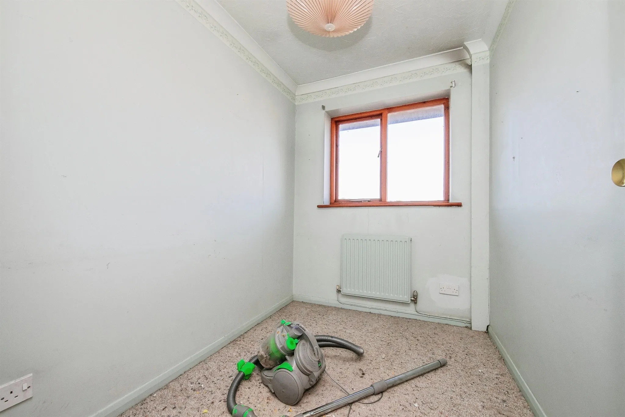 2 bed Semi-Detached