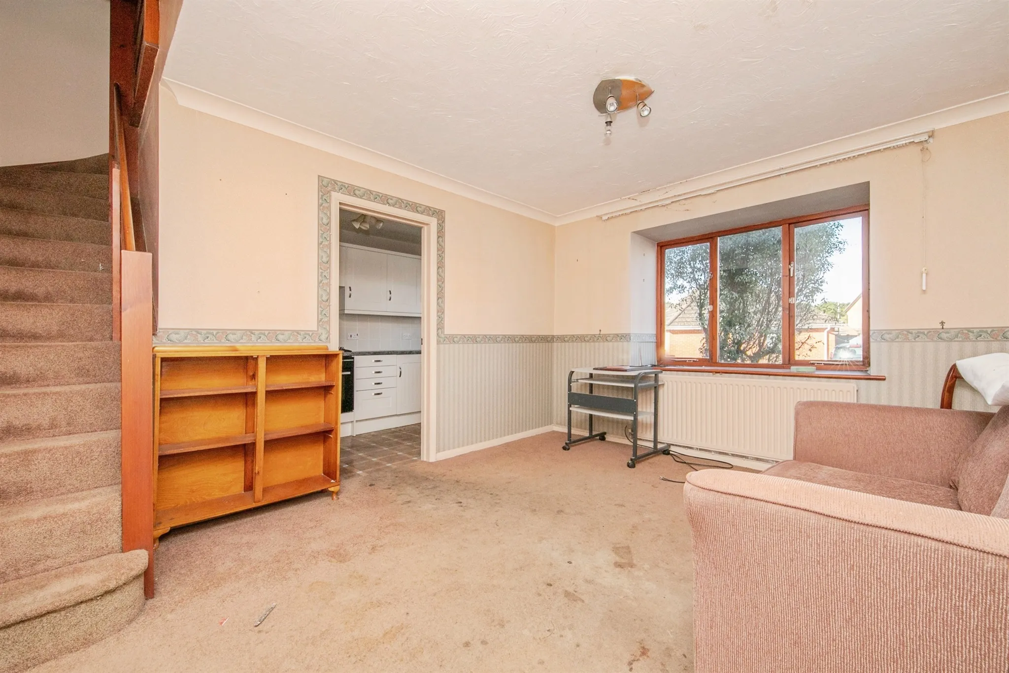 2 bed Semi-Detached