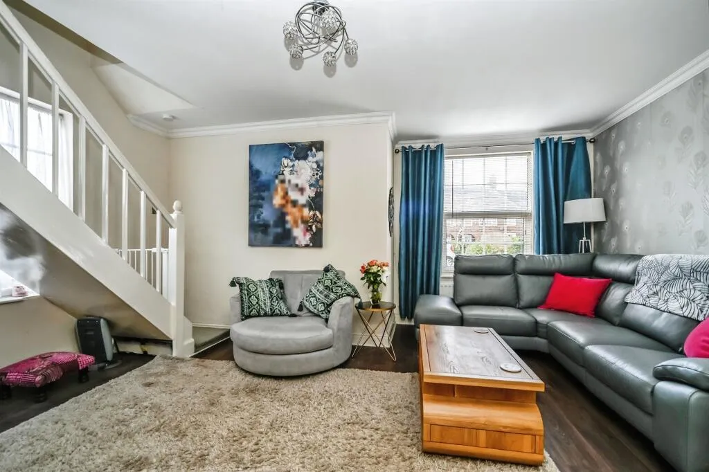 2 bed End of Terrace