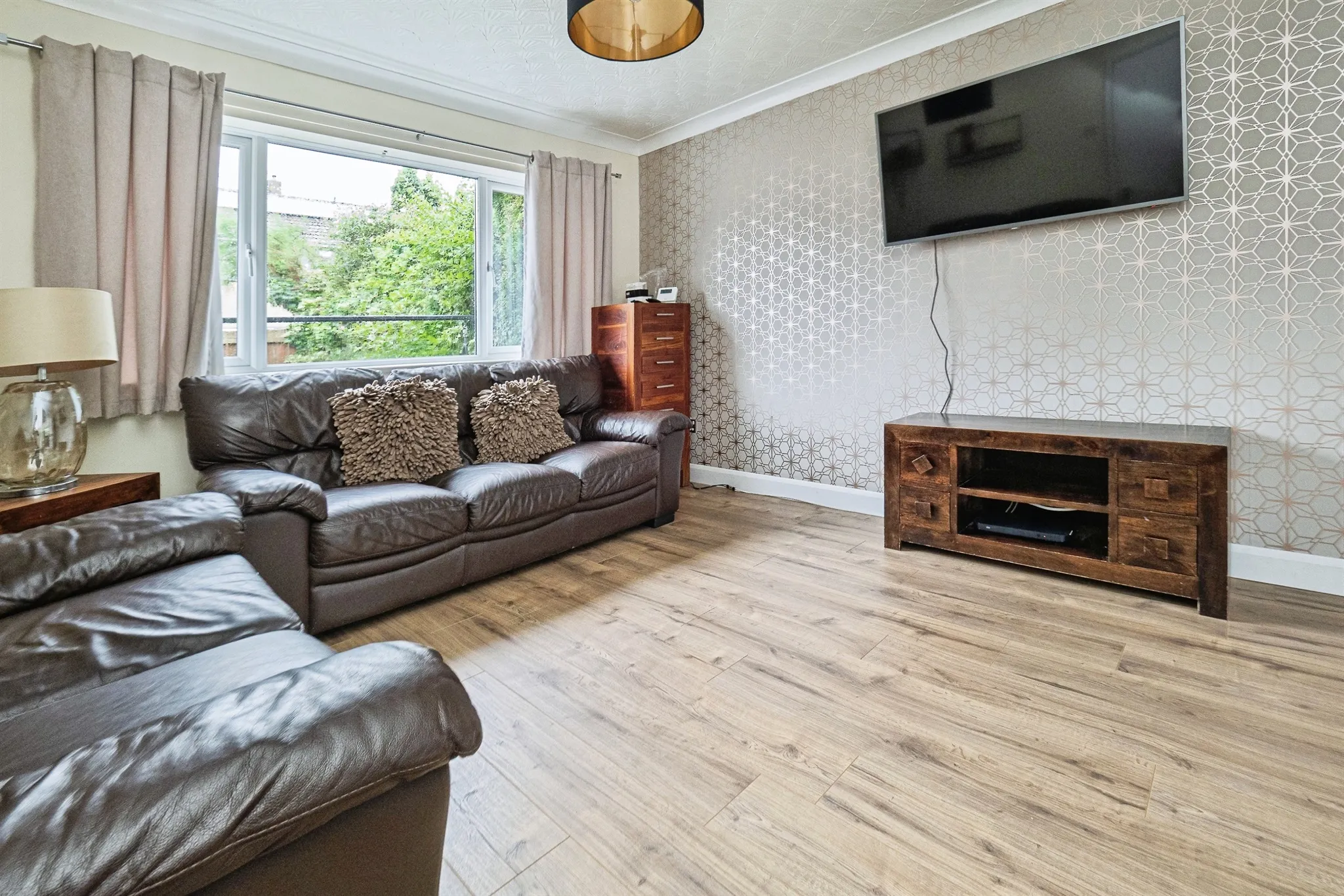 3 bed Terraced