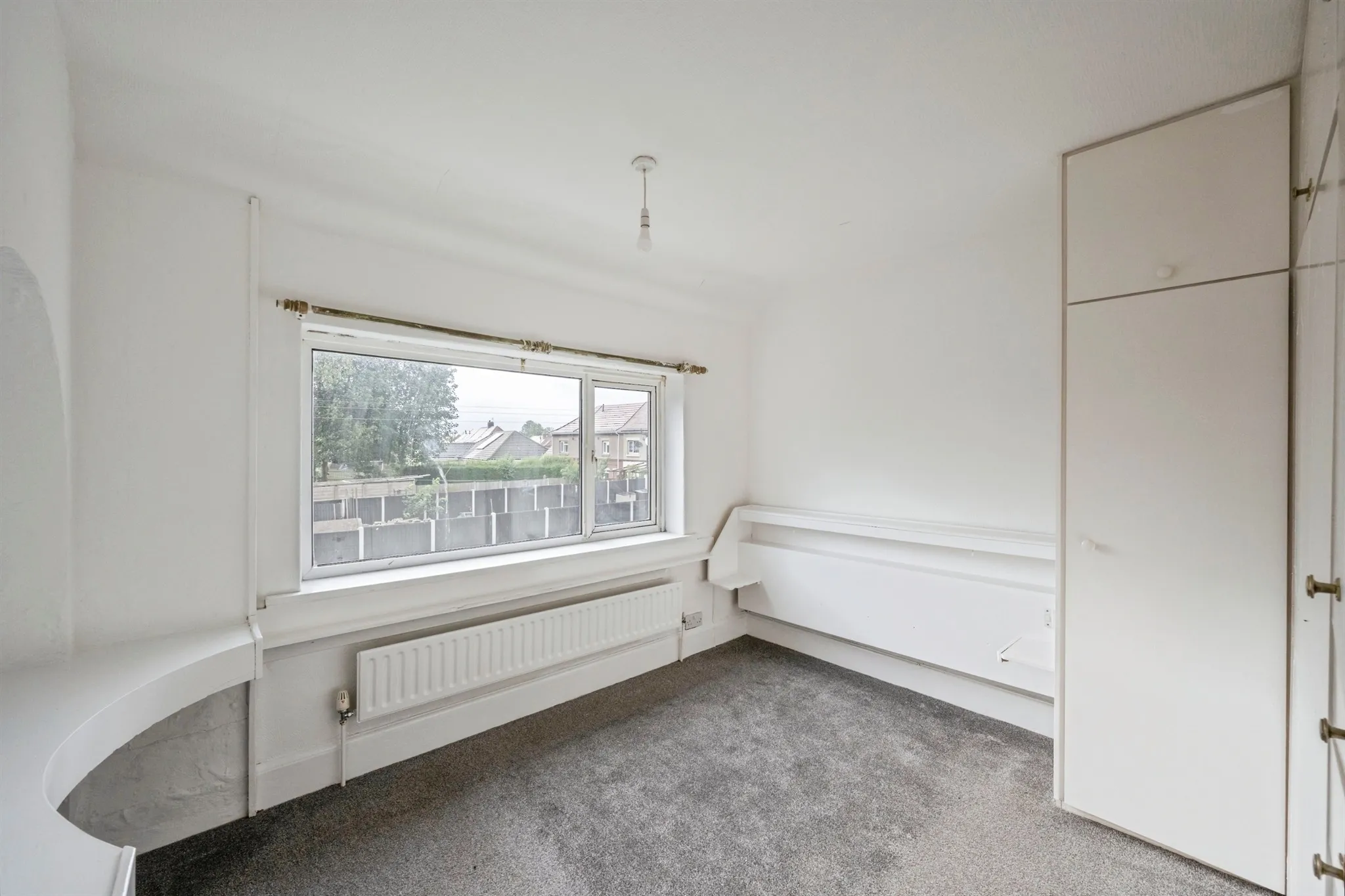 3 bed End of Terrace