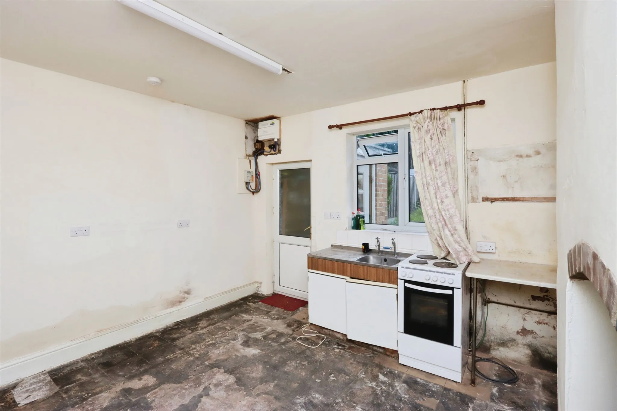 2 bed End of Terrace