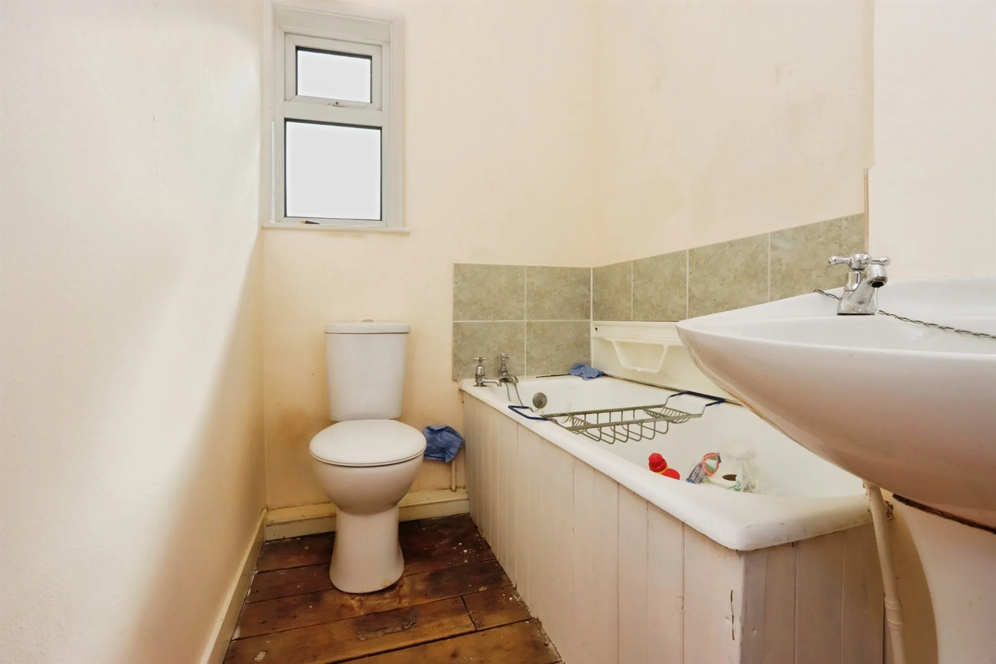 2 bed End of Terrace