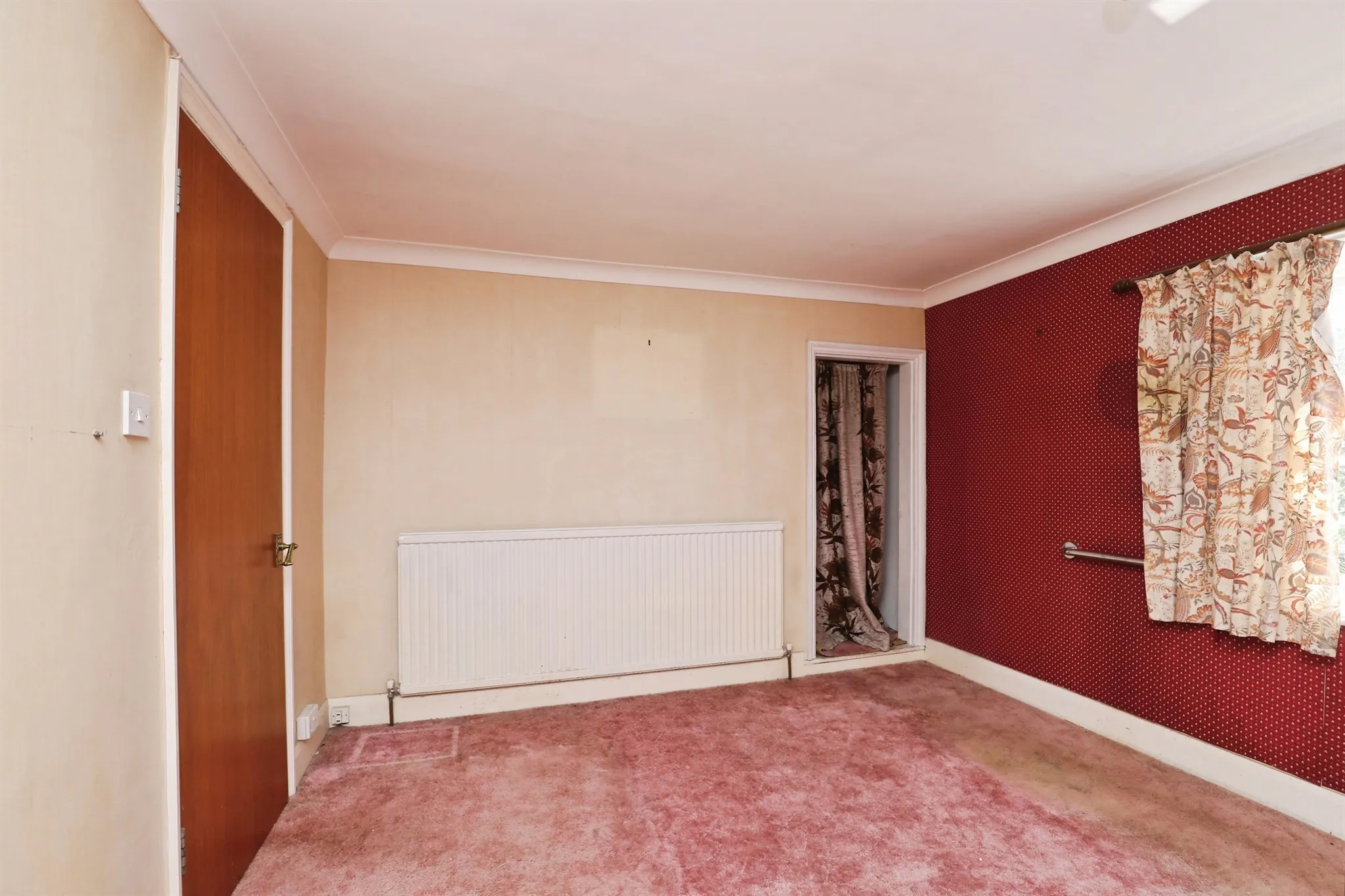 2 bed Character Property