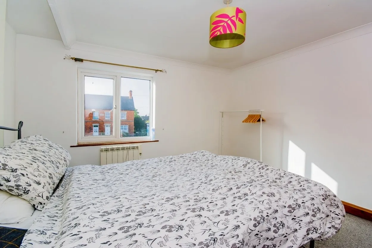 2 bed Semi-Detached