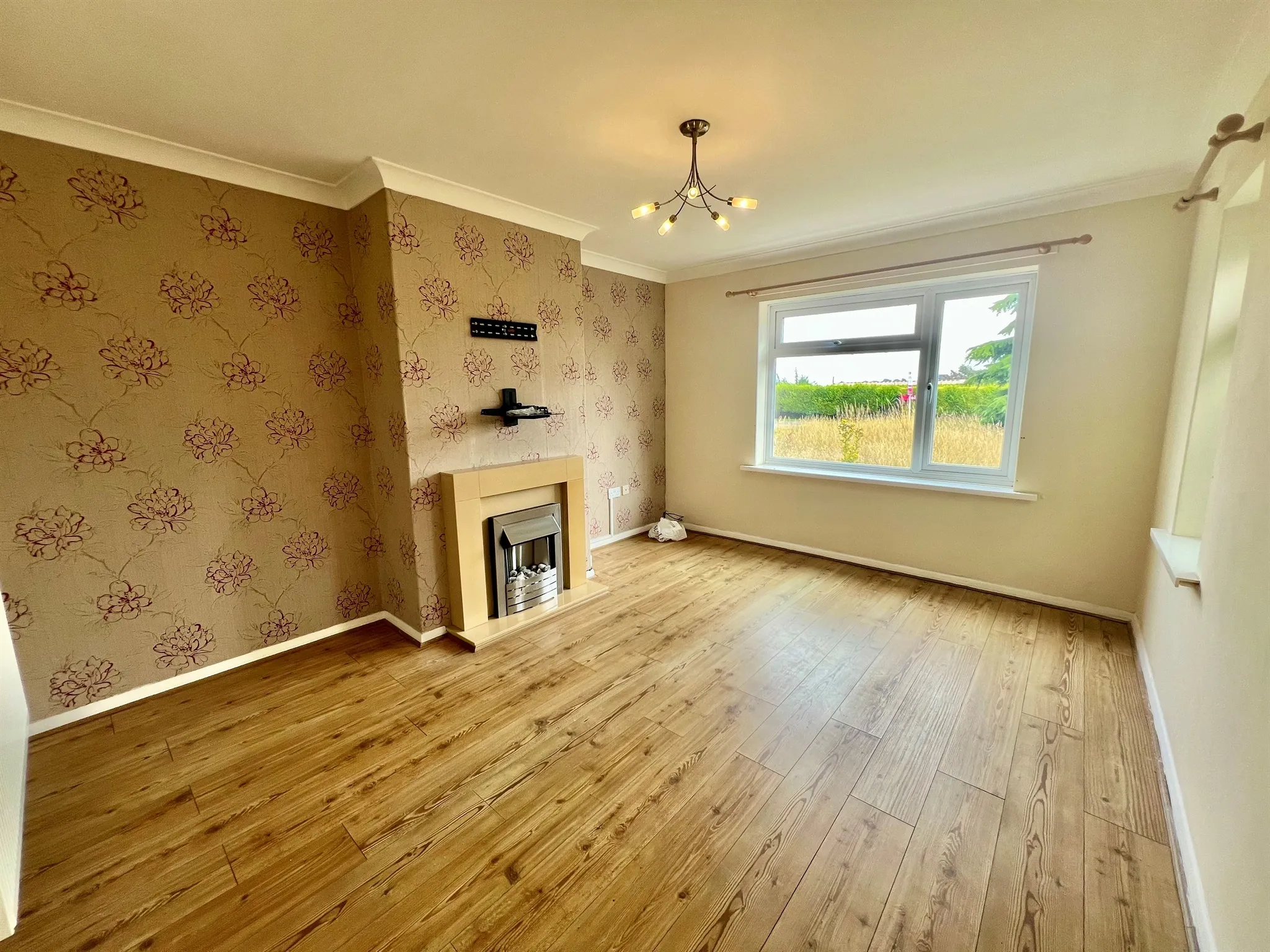 2 bed Detached Bungalow