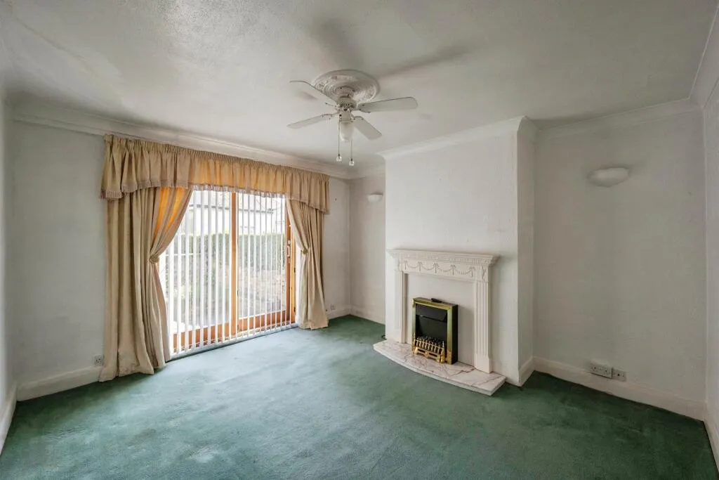 3 bed Semi-Detached